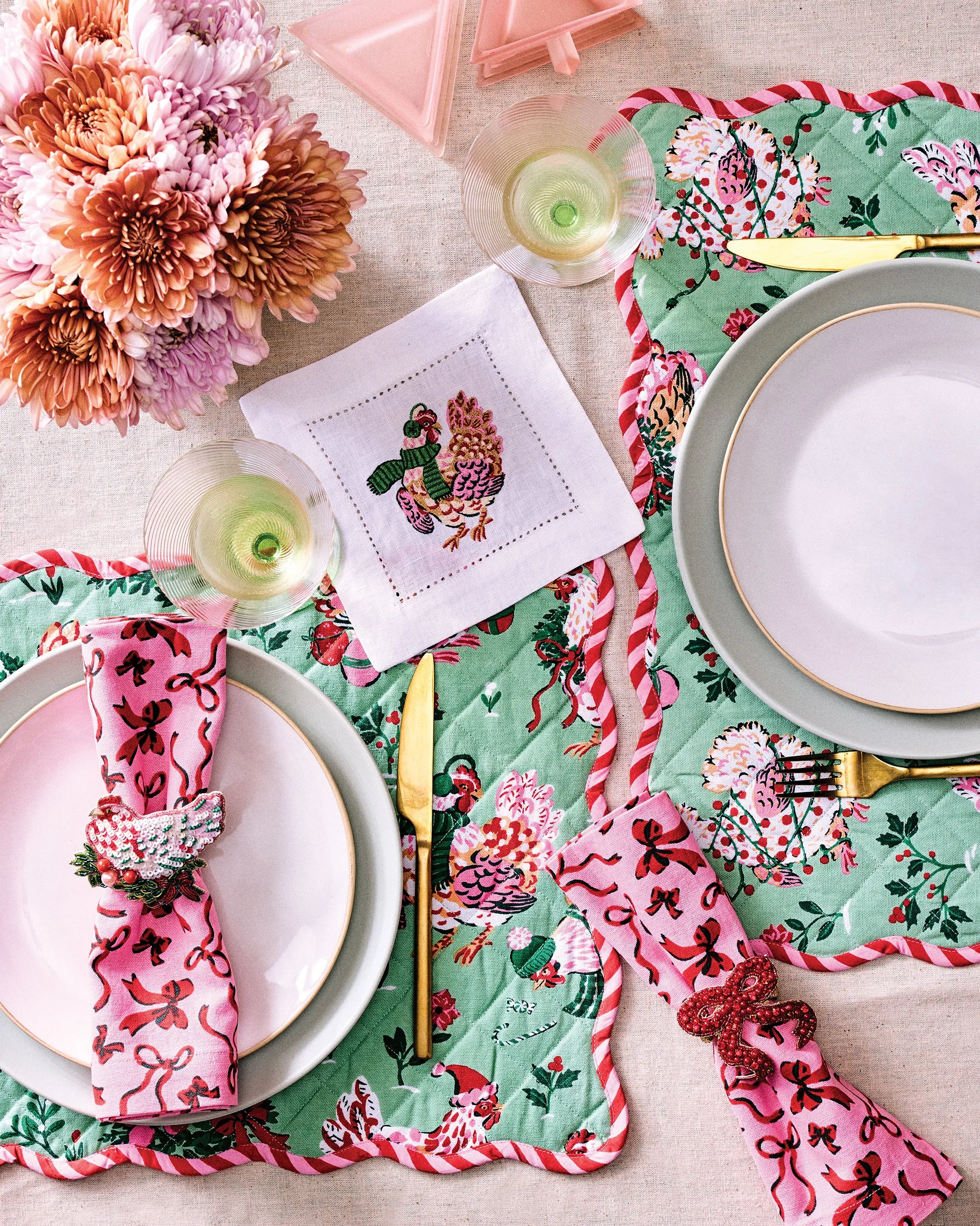 Holiday Hens/Bow - Napkin Ring Set Of 4 - Red Multi sold by Printfresh product image thumbnail 2