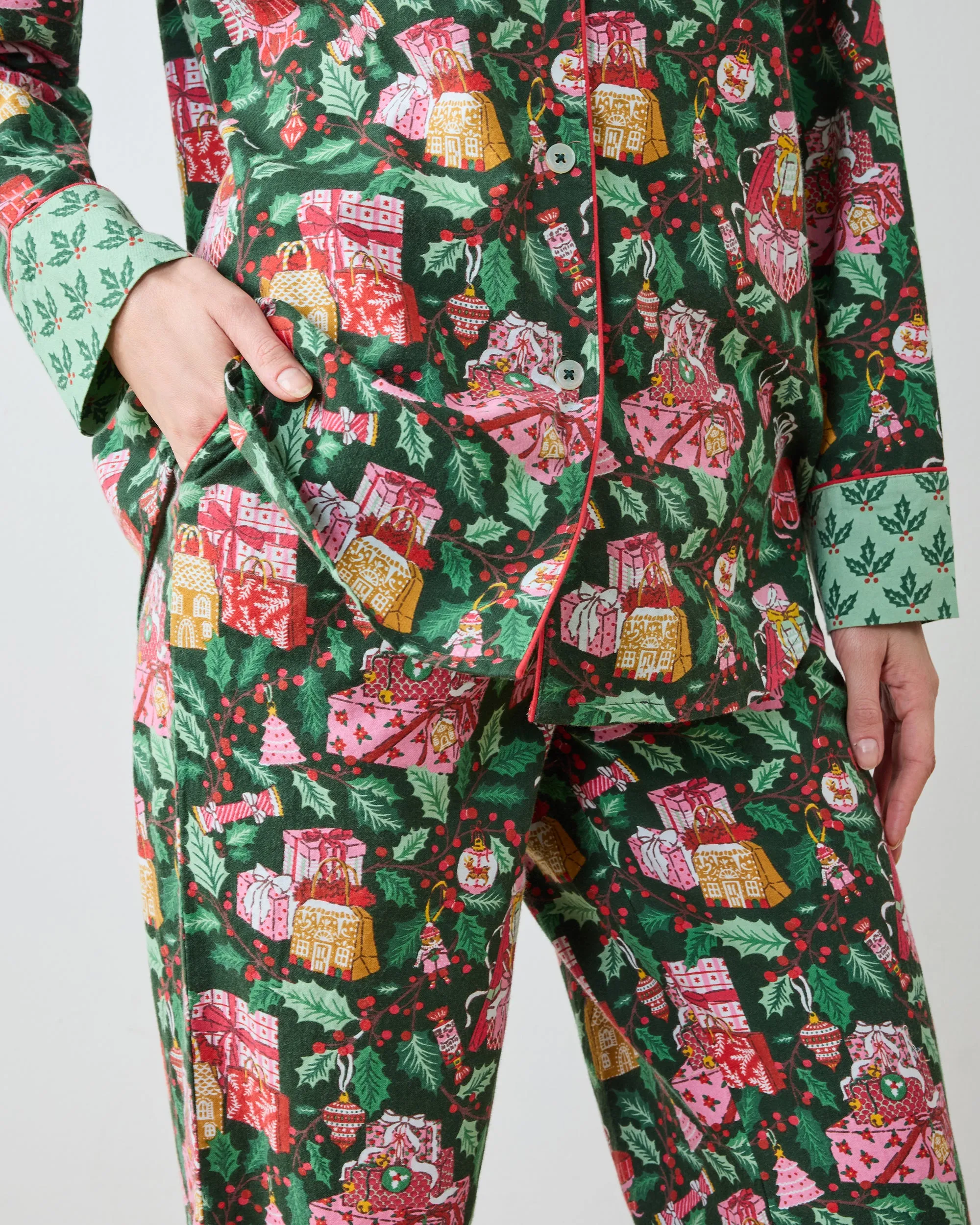 Holly Gifts - Lightweight Flannel Long PJ Set - Garland sold by Printfresh product image thumbnail 4
