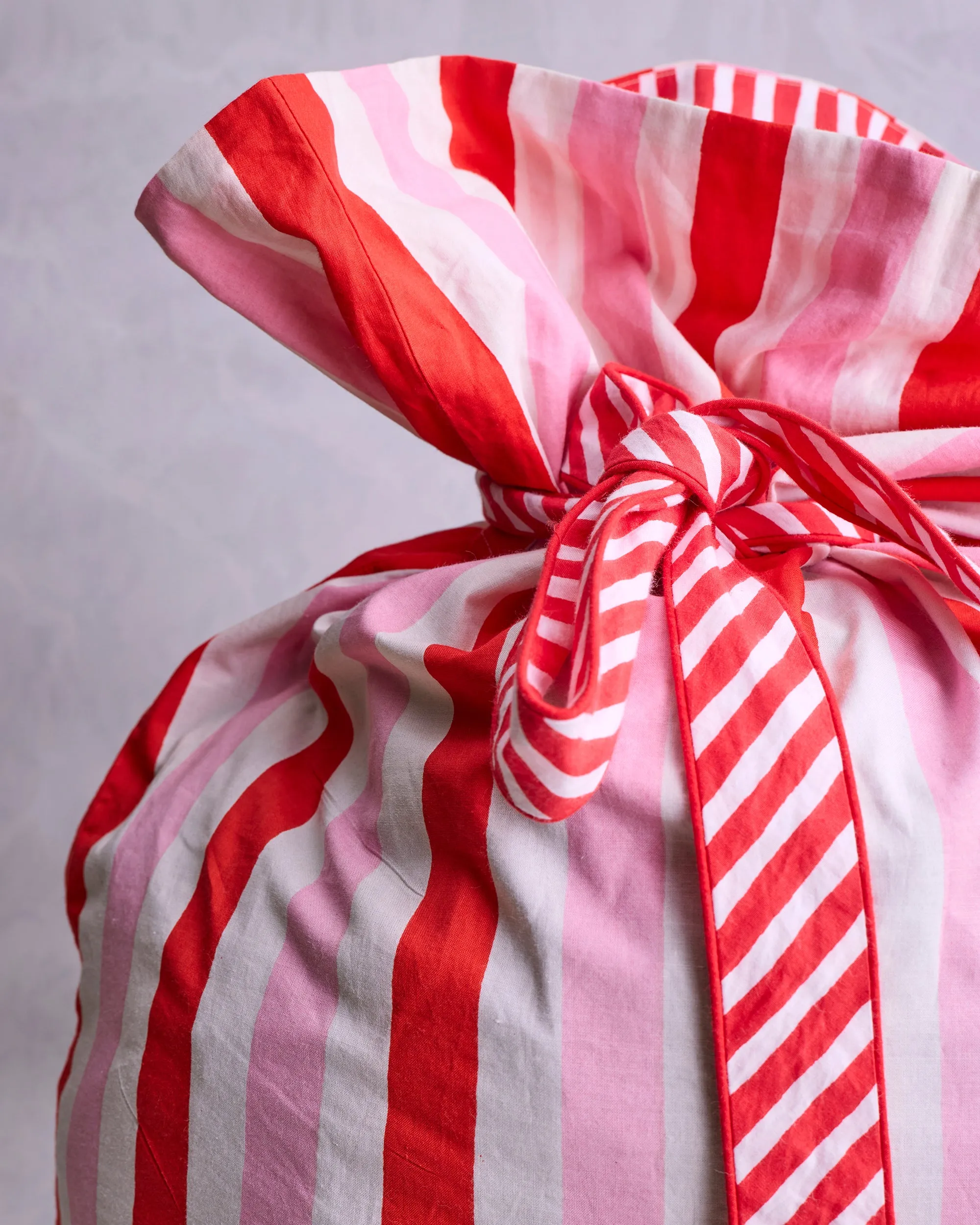 Gift Wrapping - Gift Sack - Peppermint Swirl sold by Printfresh product image thumbnail 2