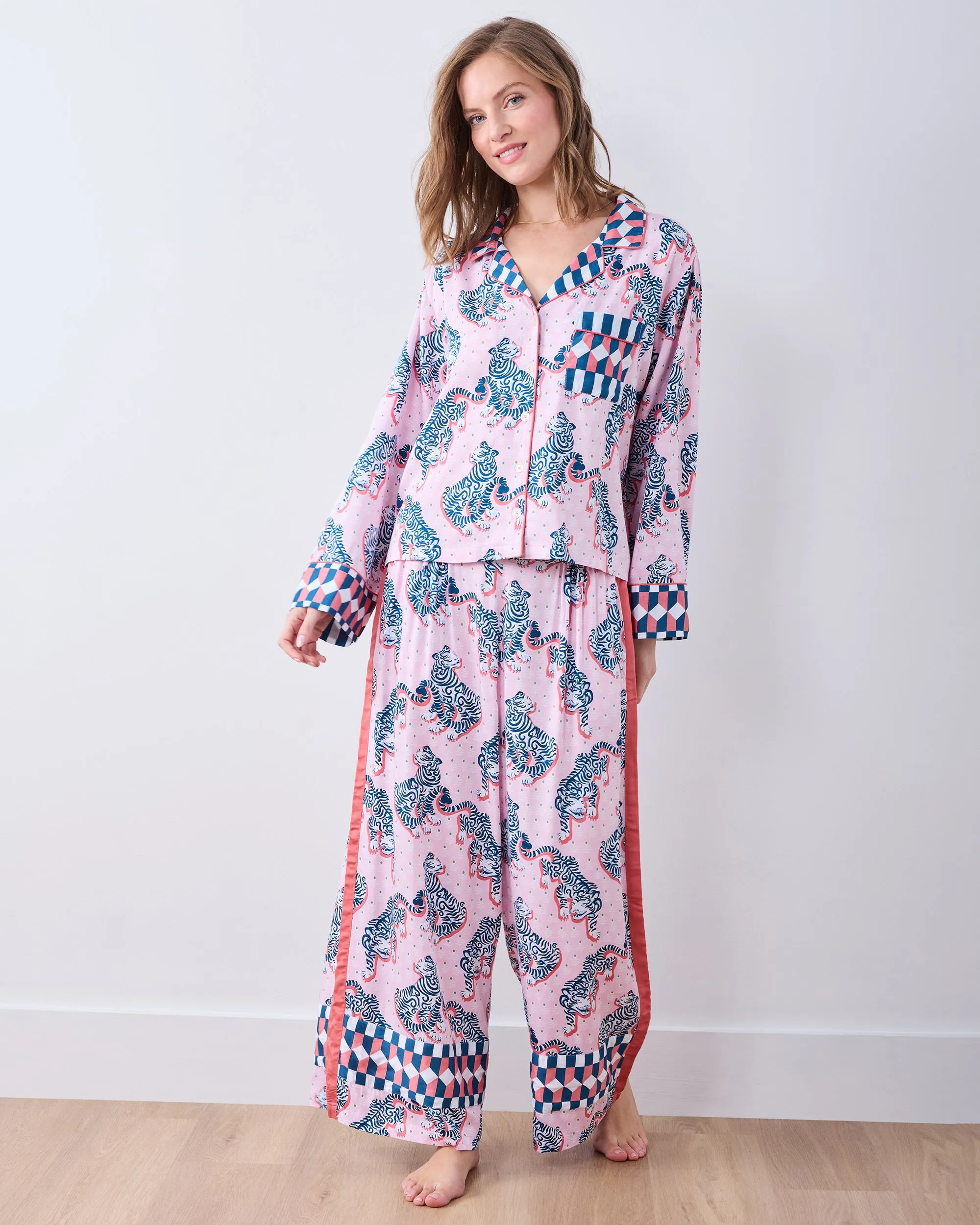 Tiger Queen - Eco Satin Rittenhouse Set - Blush & Bashful sold by Printfresh product image thumbnail 2