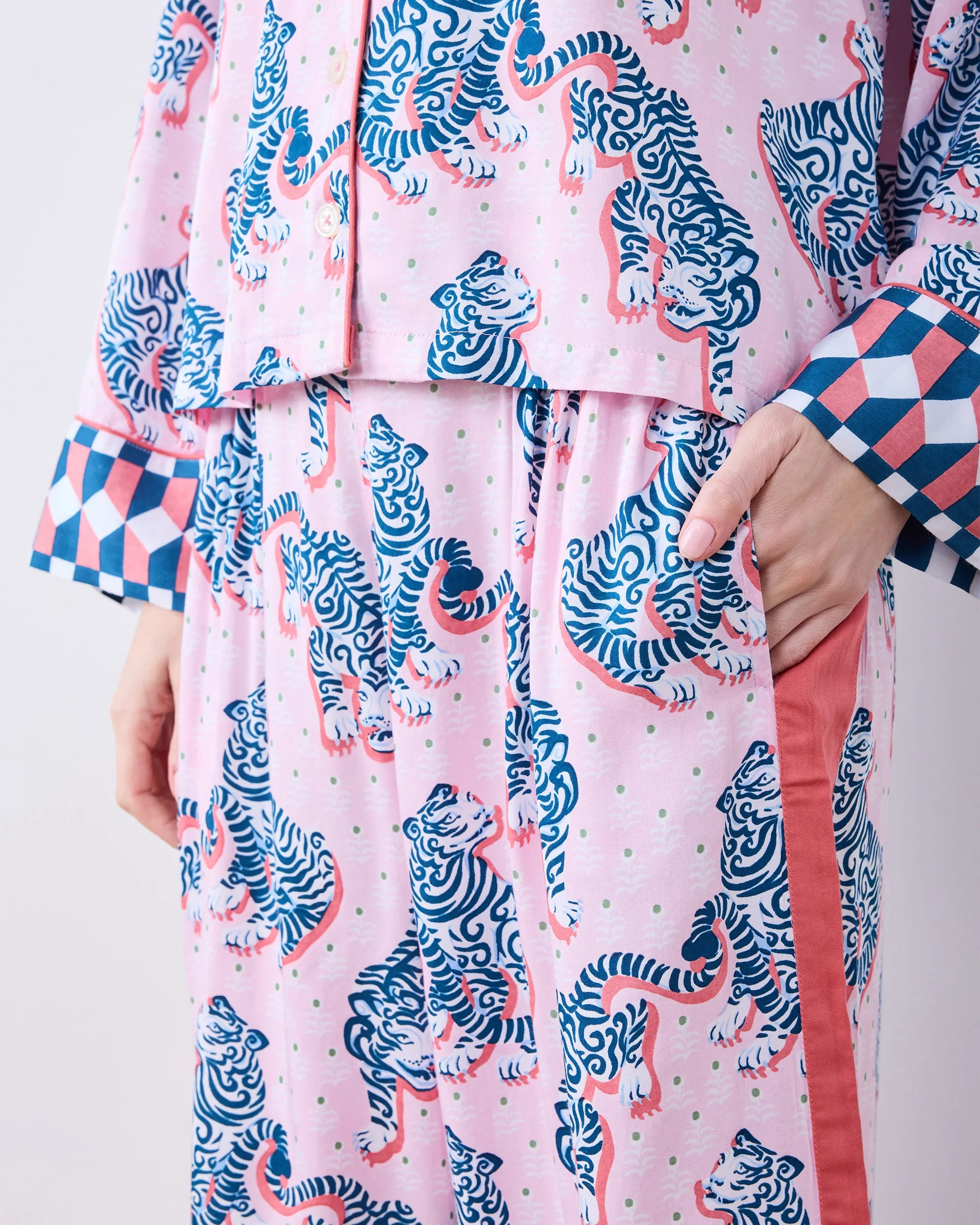 Tiger Queen - Eco Satin Rittenhouse Set - Blush & Bashful sold by Printfresh product image thumbnail 3