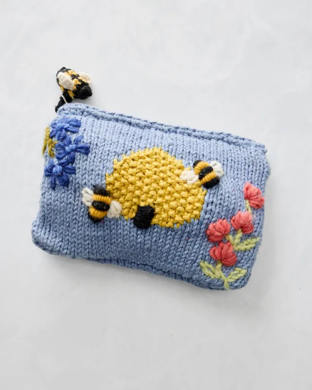 Sweet Bee - Bee Pouch - Blue made by Printfresh
