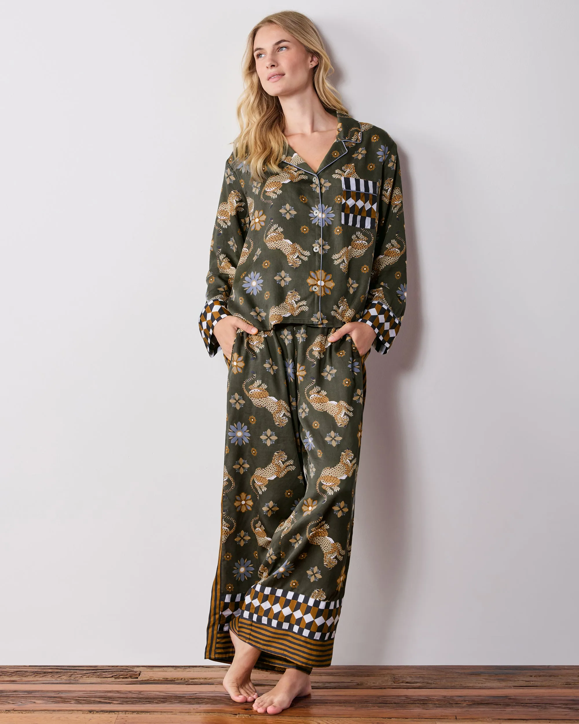 Bagheera Kaleidoscope - Eco Satin Rittenhouse Set - Olive sold by Printfresh product image thumbnail 3