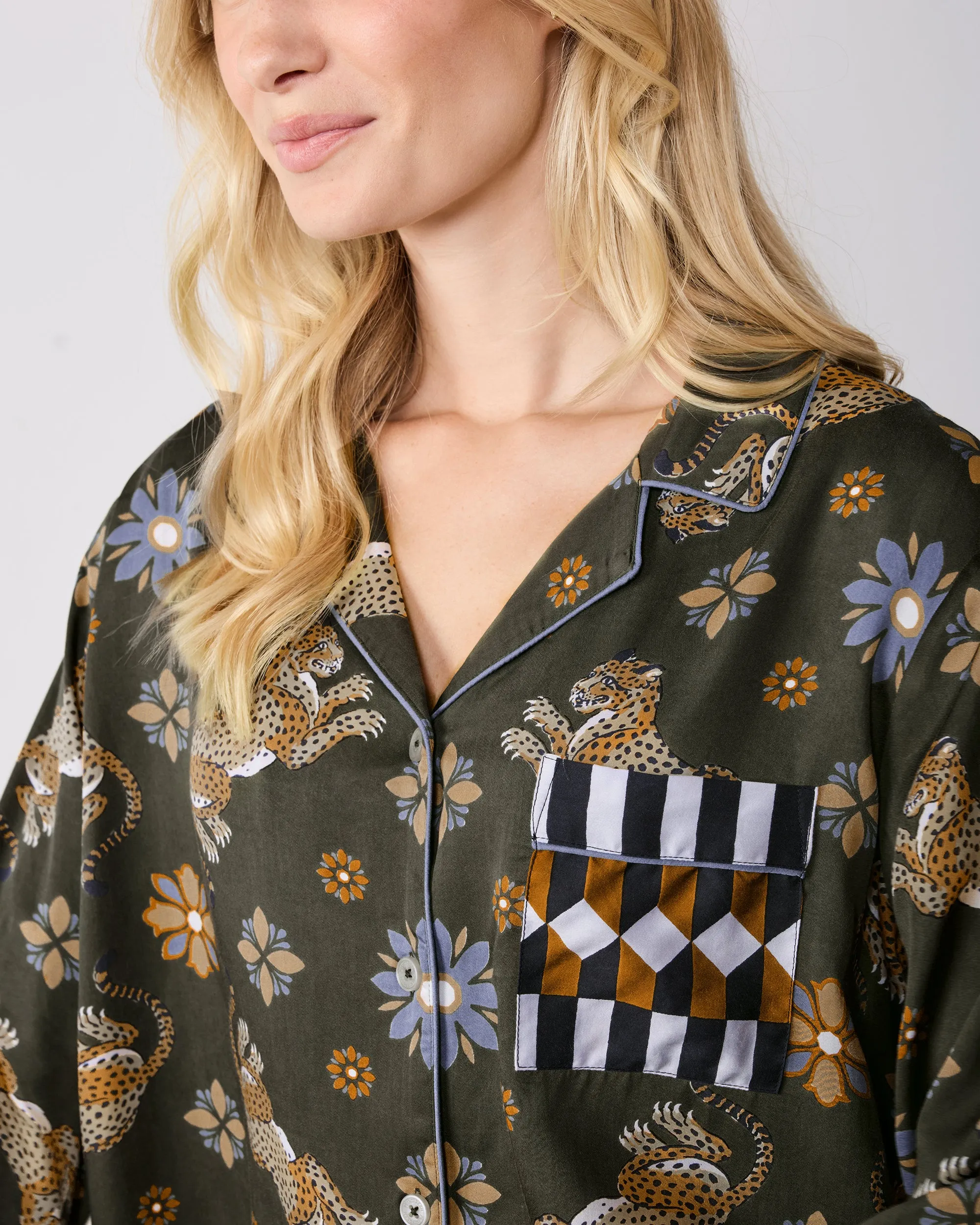 Bagheera Kaleidoscope - Eco Satin Rittenhouse Set - Olive sold by Printfresh product image thumbnail 4