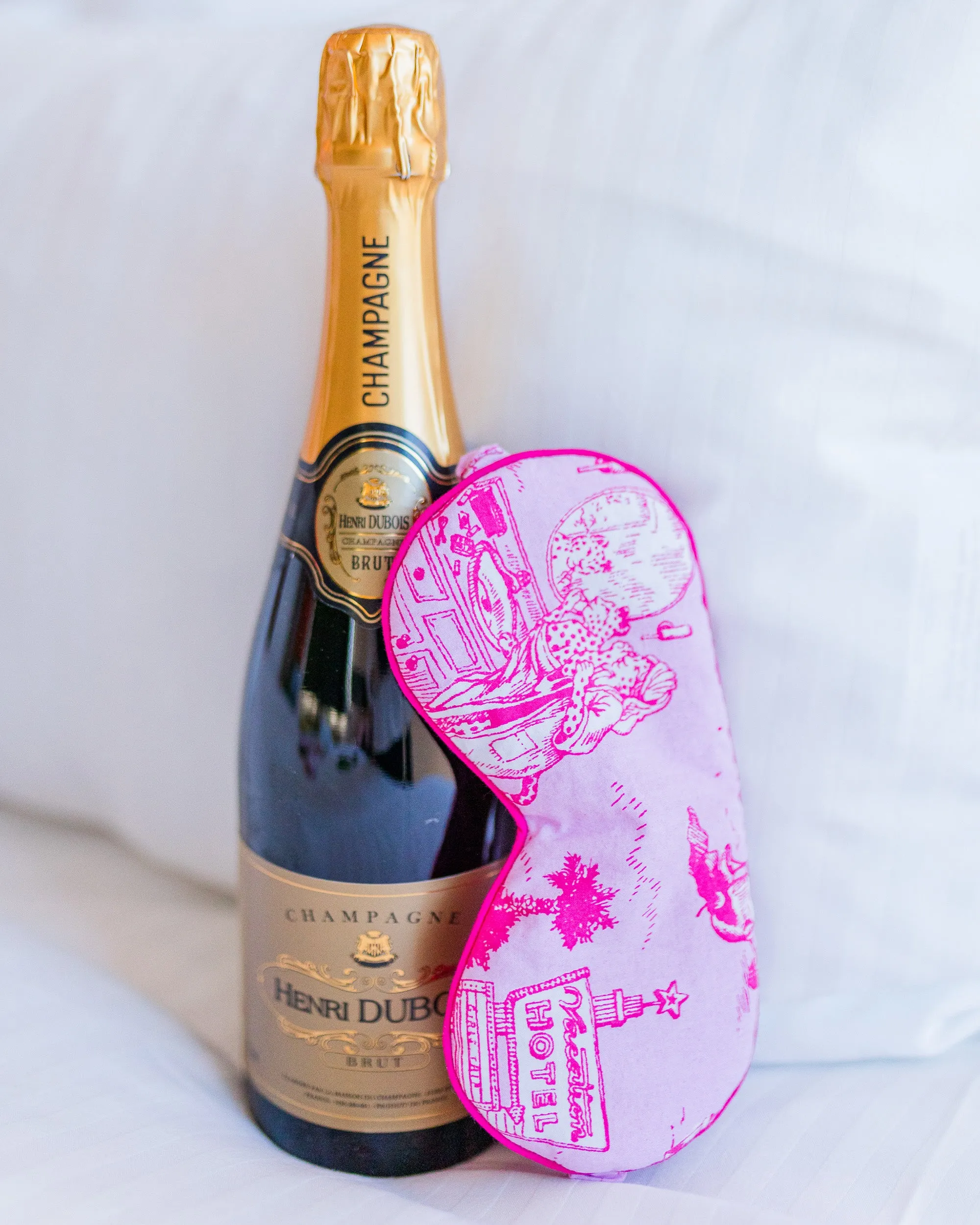 PF x Sean Taylor Girls' Trip Toile - Eye Mask - Rose sold by Printfresh product image thumbnail 4