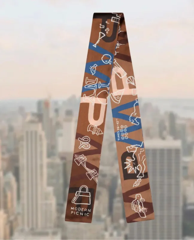 THE SCARF - BIG APPLE sold by Modern Picnic