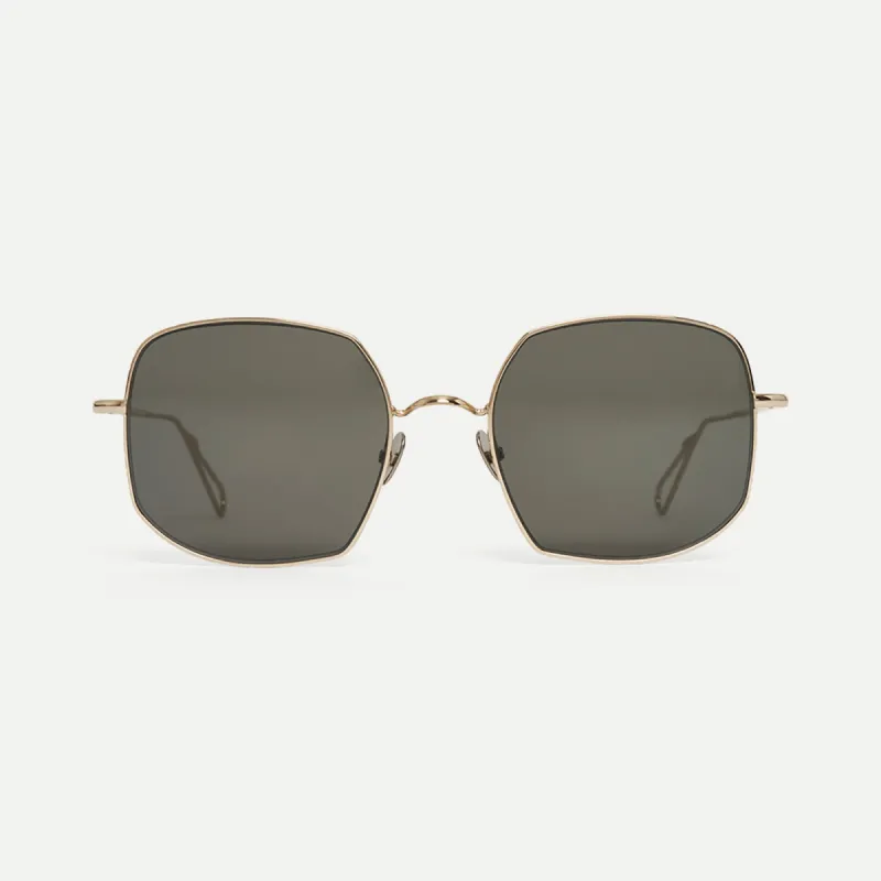 Varenne sold by Ahlem Eyewear