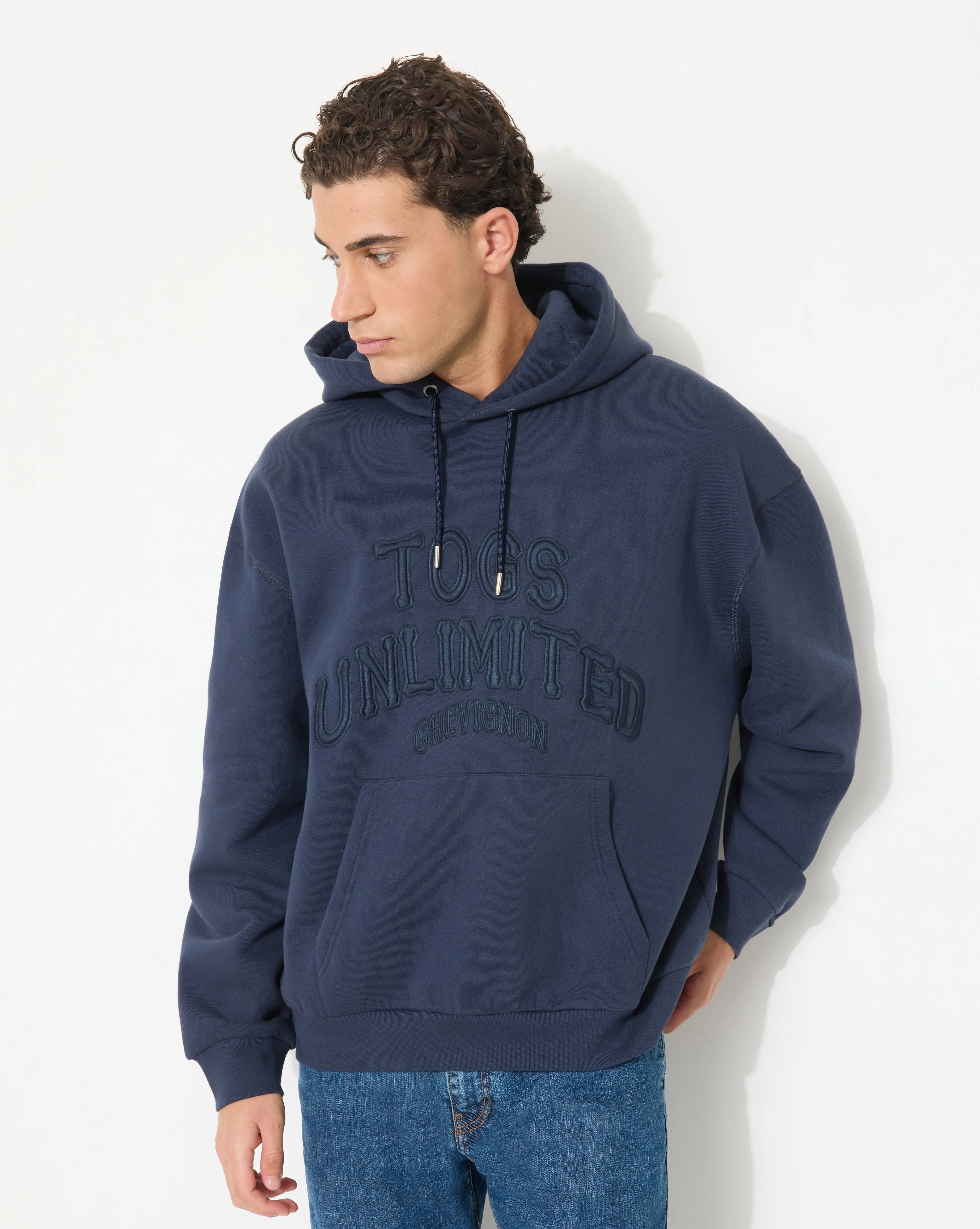 SWEAT HOOD TOGS BLAU sold by Chevignon