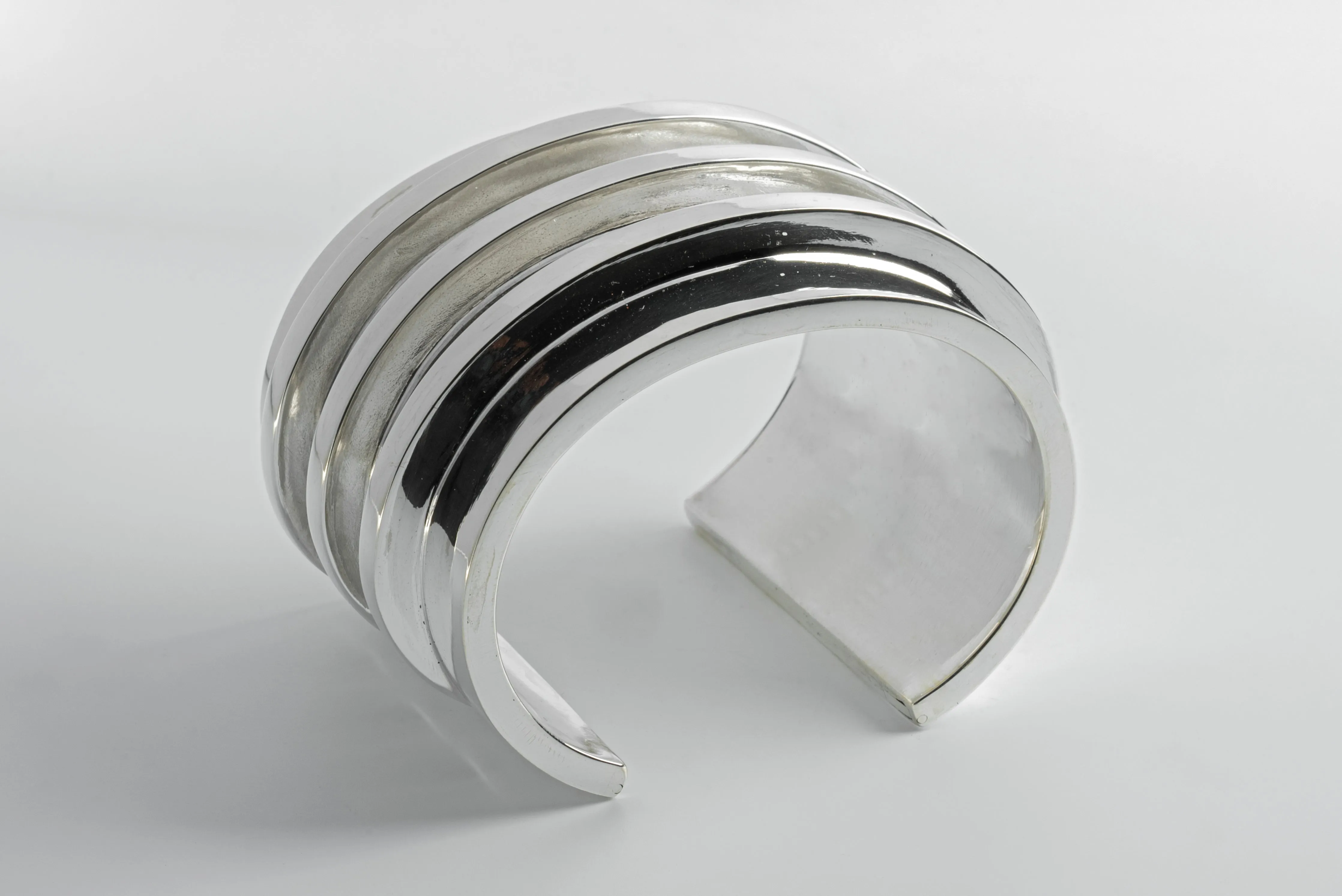 Ultra Reduction Ridge Bracelet (60mm, PA) sold by Parts of Four product image thumbnail 3
