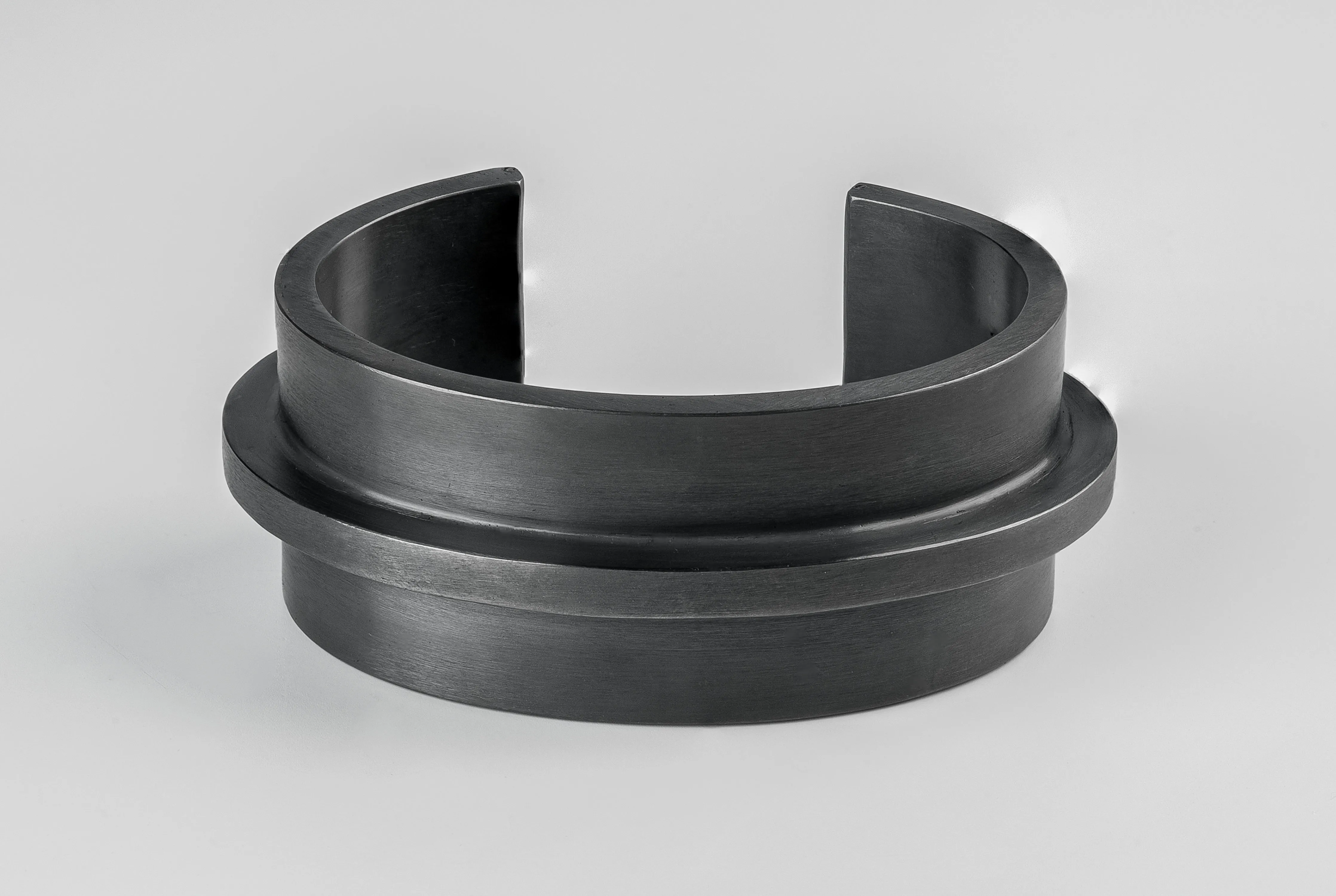Ultra Reduction Ridge Bracelet (30mm, KAS) sold by Parts of Four product image thumbnail 3