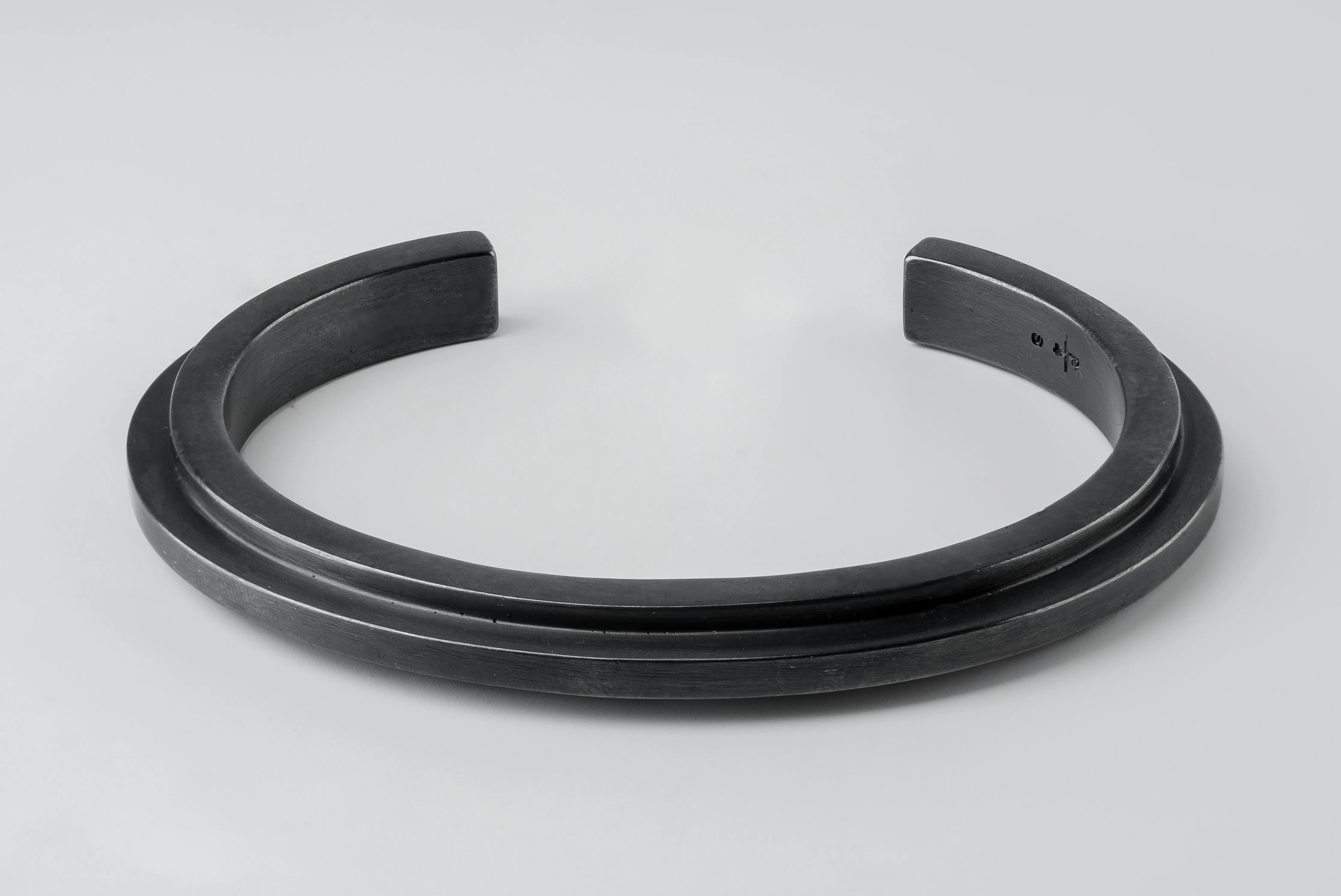 Ultra Reduction Ridge Bracelet (7mm, KAS) sold by Parts of Four product image thumbnail 3