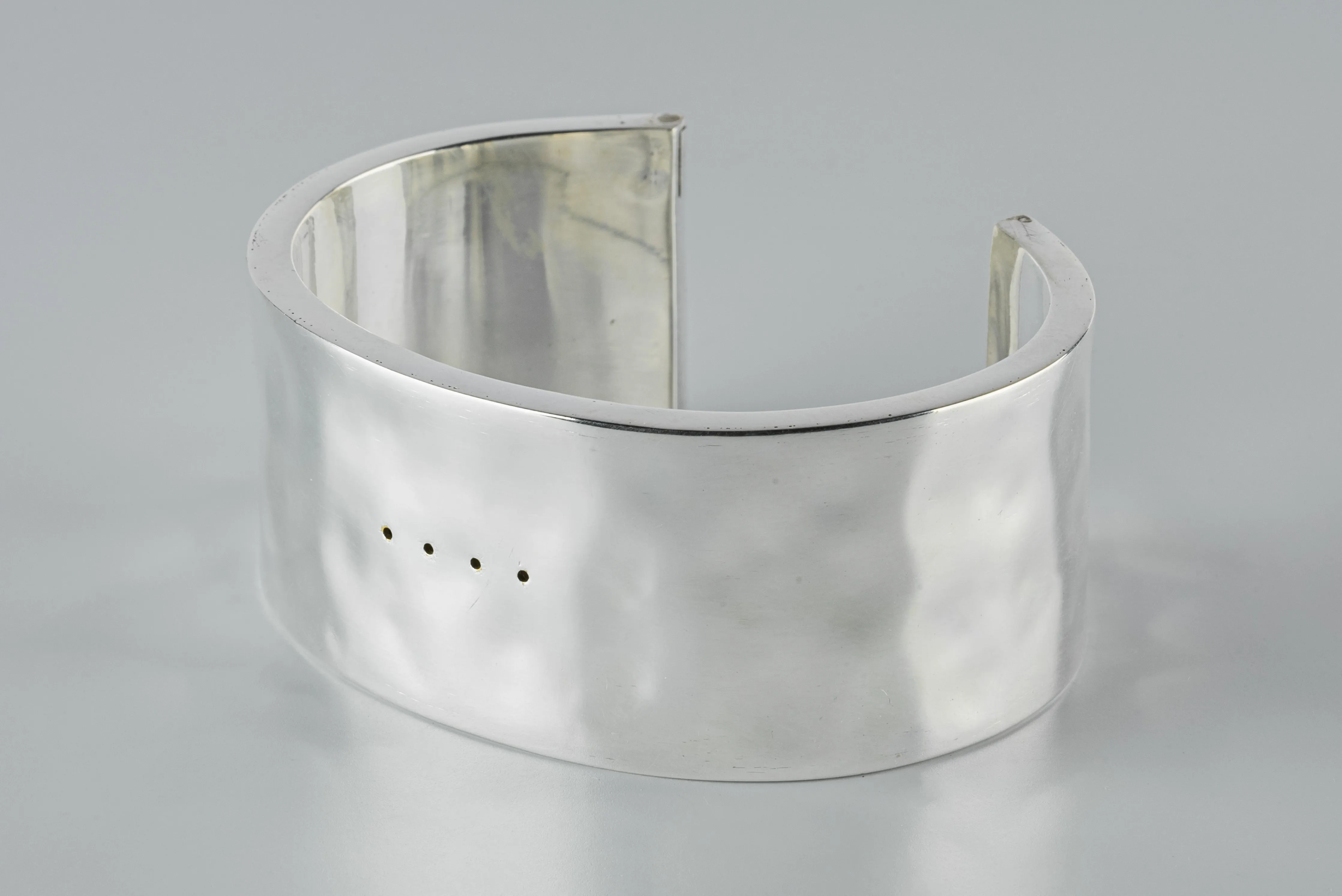 Ultra Reduction Bracelet (Destroyed Rework, 30mm, YS) sold by Parts of Four