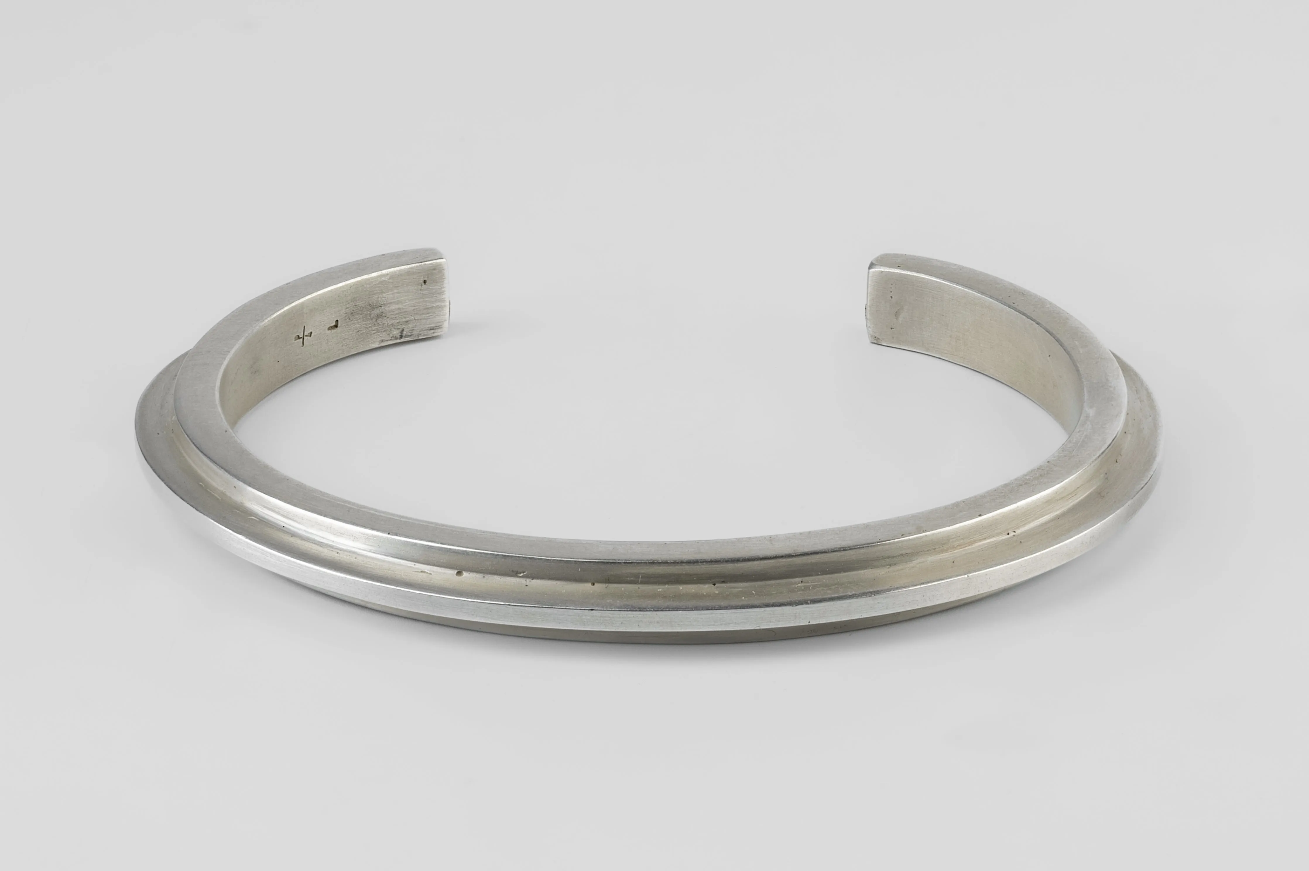 Ultra Reduction Ridge Bracelet (7mm, AS) sold by Parts of Four product image thumbnail 3