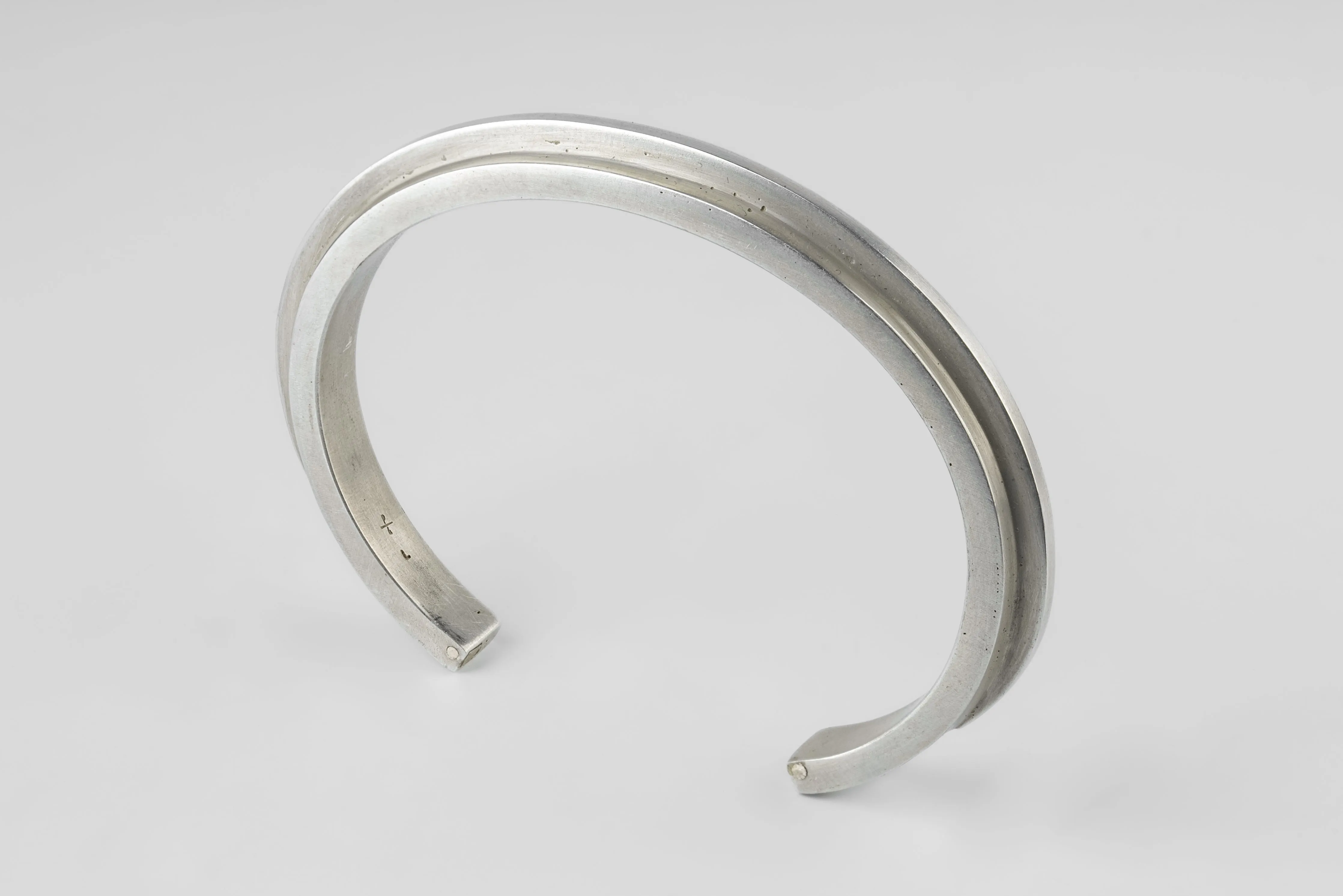 Ultra Reduction Ridge Bracelet (7mm, AS) sold by Parts of Four product image thumbnail 2