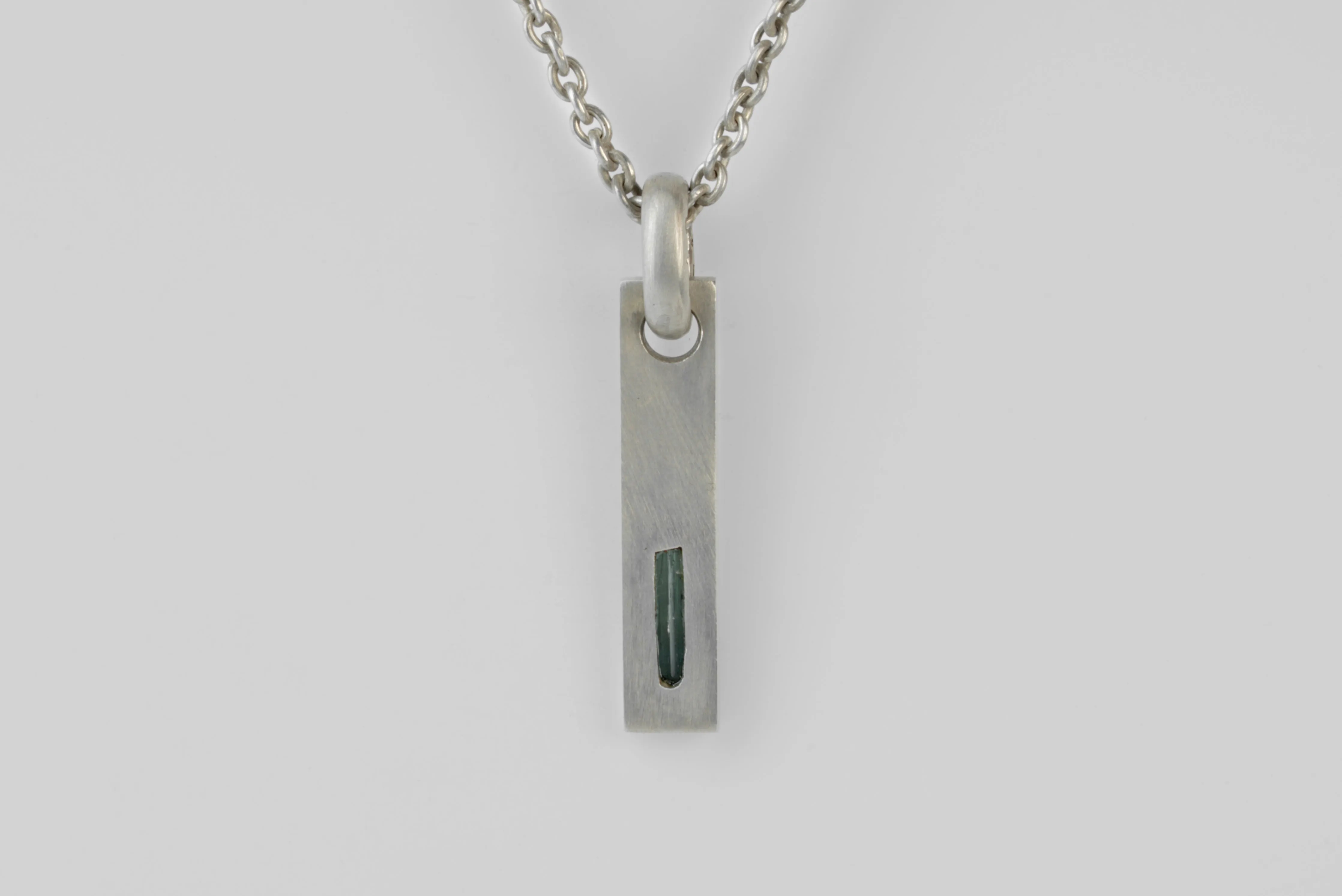 Plate Necklace (Adaptation, Verdelite, DA+VER) sold by Parts of Four product image thumbnail 3