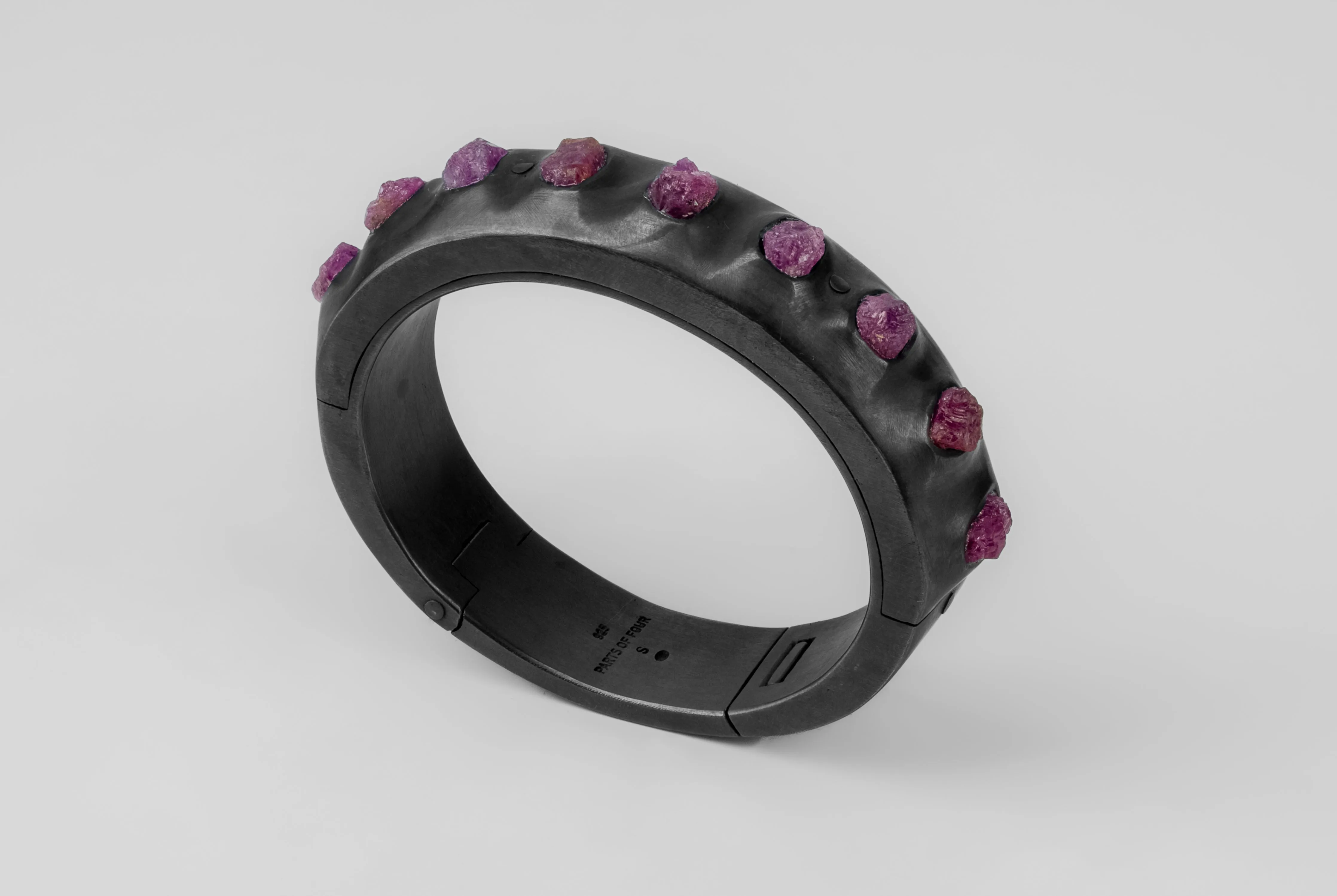 Sistema Bracelet v2 (Terrestrial, Raised Terraform, Dirty Ruby Slabs, 17mm, KA+DRUS) sold by Parts of Four product image thumbnail 2