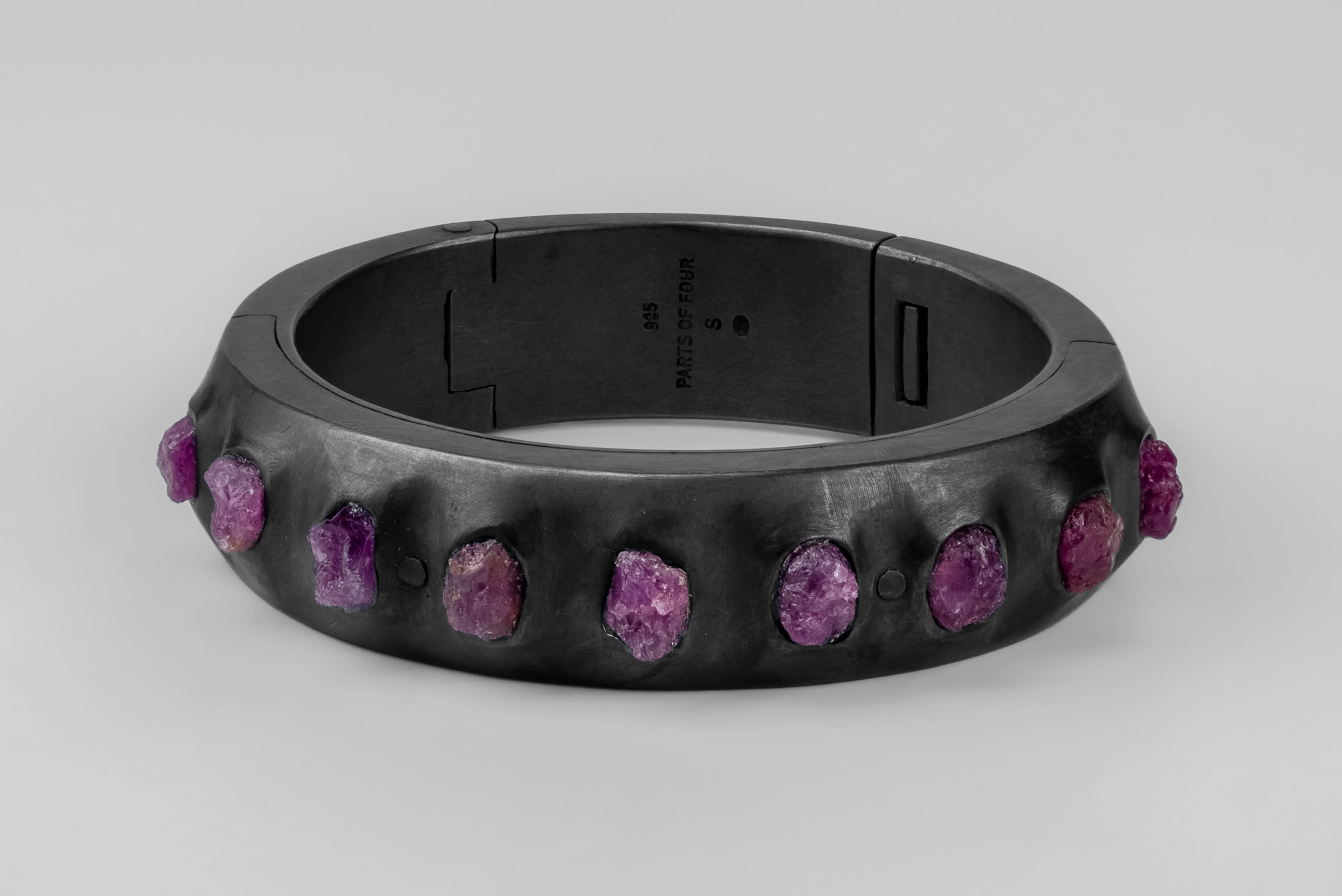 Sistema Bracelet v2 (Terrestrial, Raised Terraform, Dirty Ruby Slabs, 17mm, KA+DRUS) sold by Parts of Four product image thumbnail 3