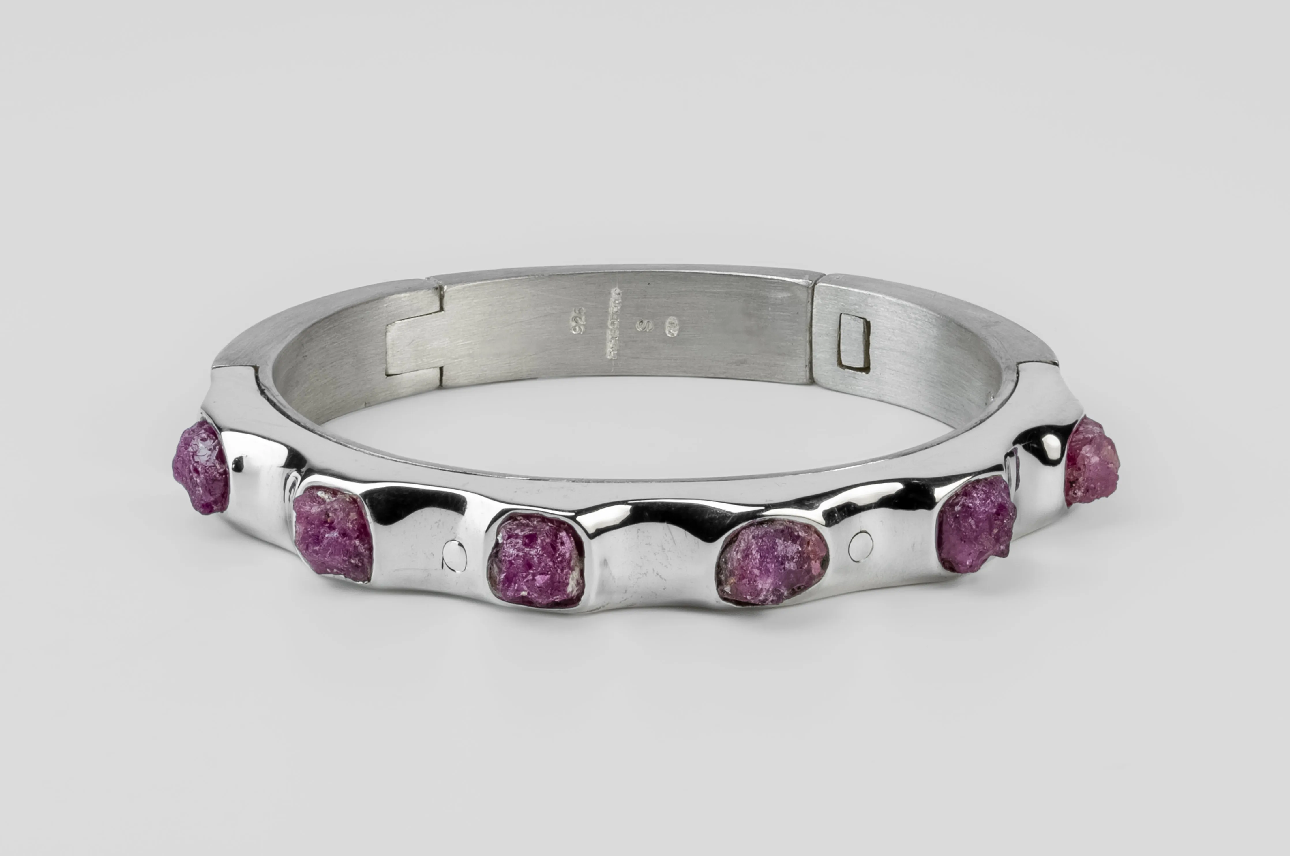 Sistema Bracelet v2 (Terrestrial Surfaced, Dirty Ruby Slabs, 9mm, MA+PA+DRUS) sold by Parts of Four product image thumbnail 3