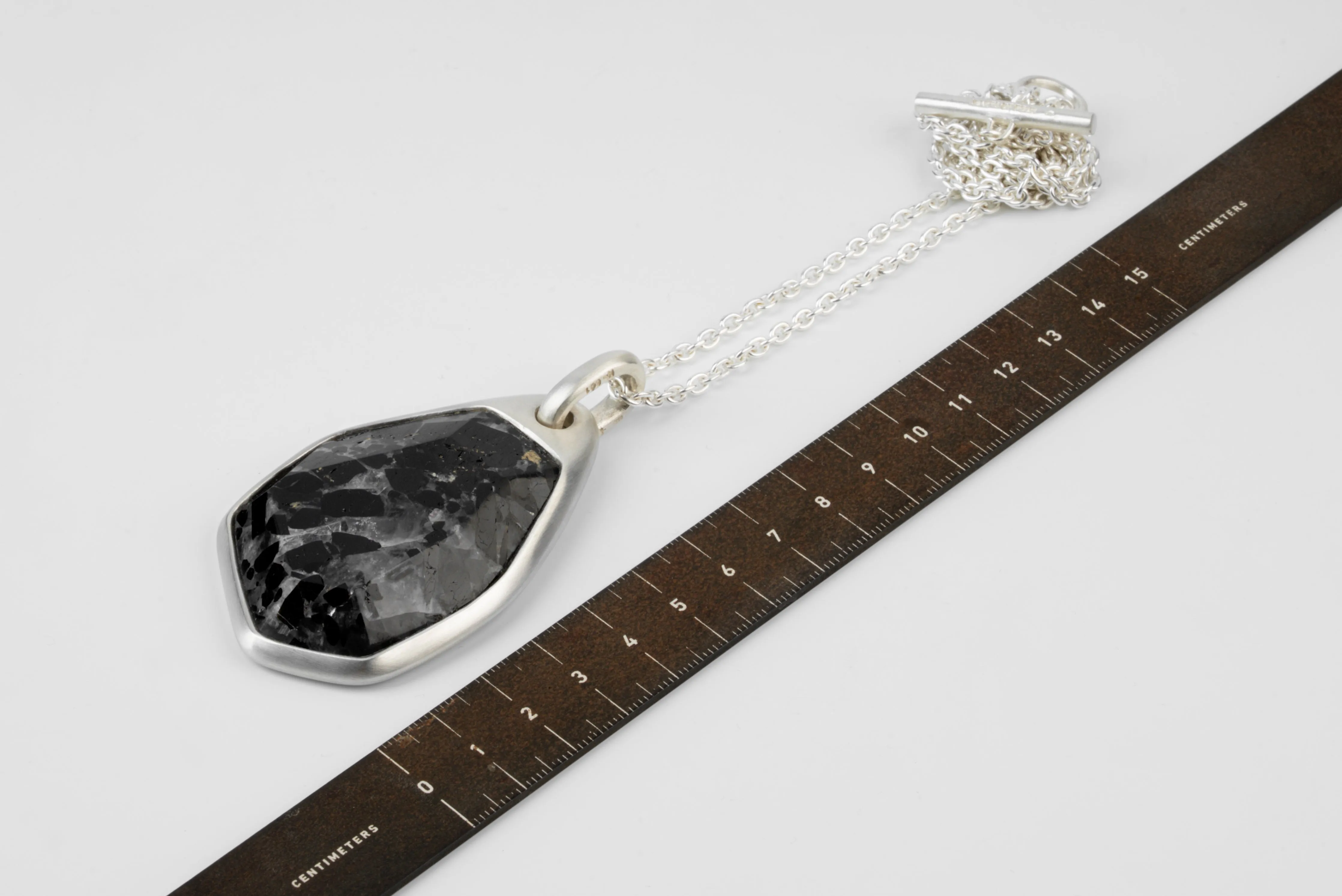 Halos Necklace (Schorl w/ Inclusion, MA+SCHR) sold by Parts of Four product image thumbnail 5