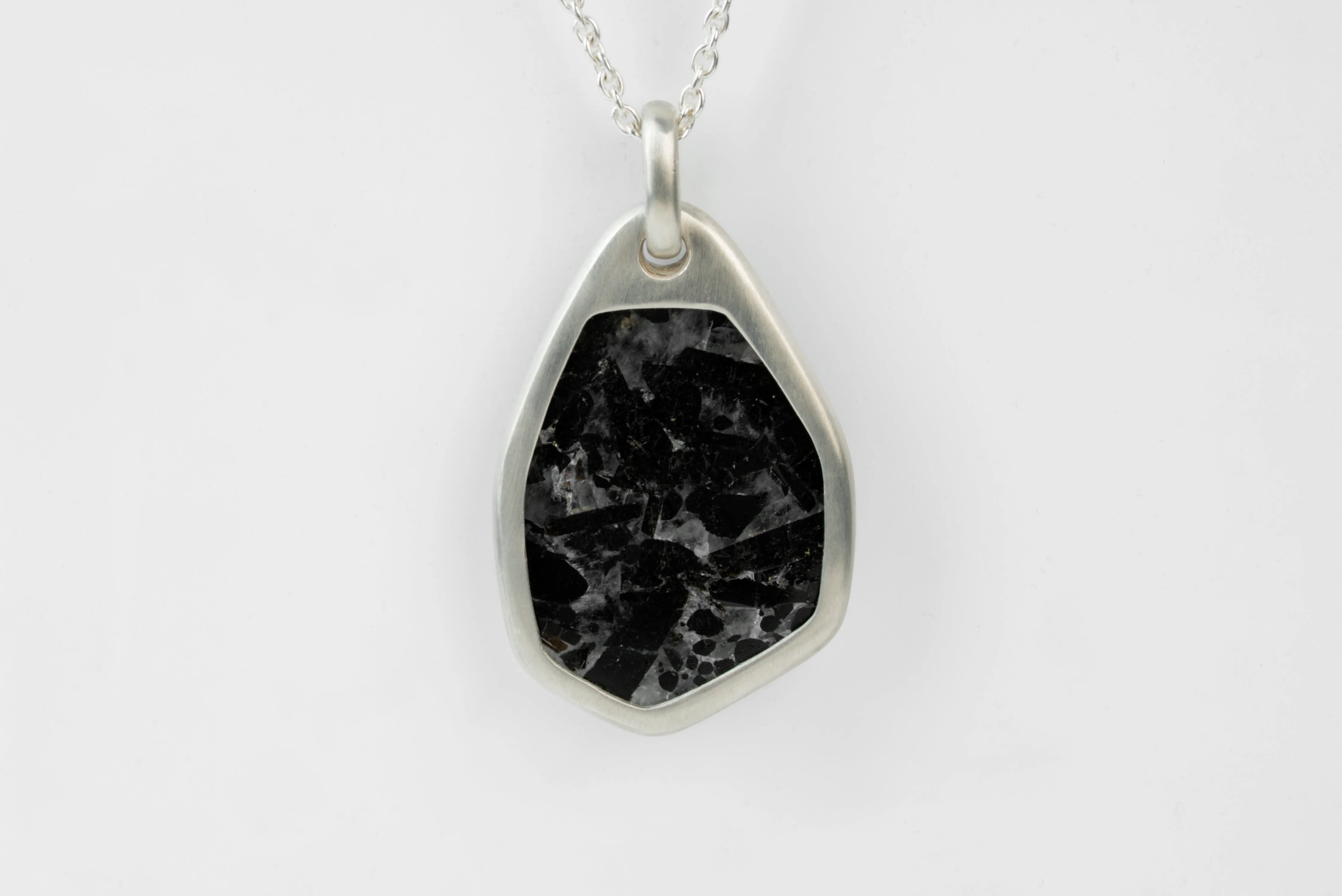 Halos Necklace (Schorl w/ Inclusion, MA+SCHR) sold by Parts of Four product image thumbnail 4