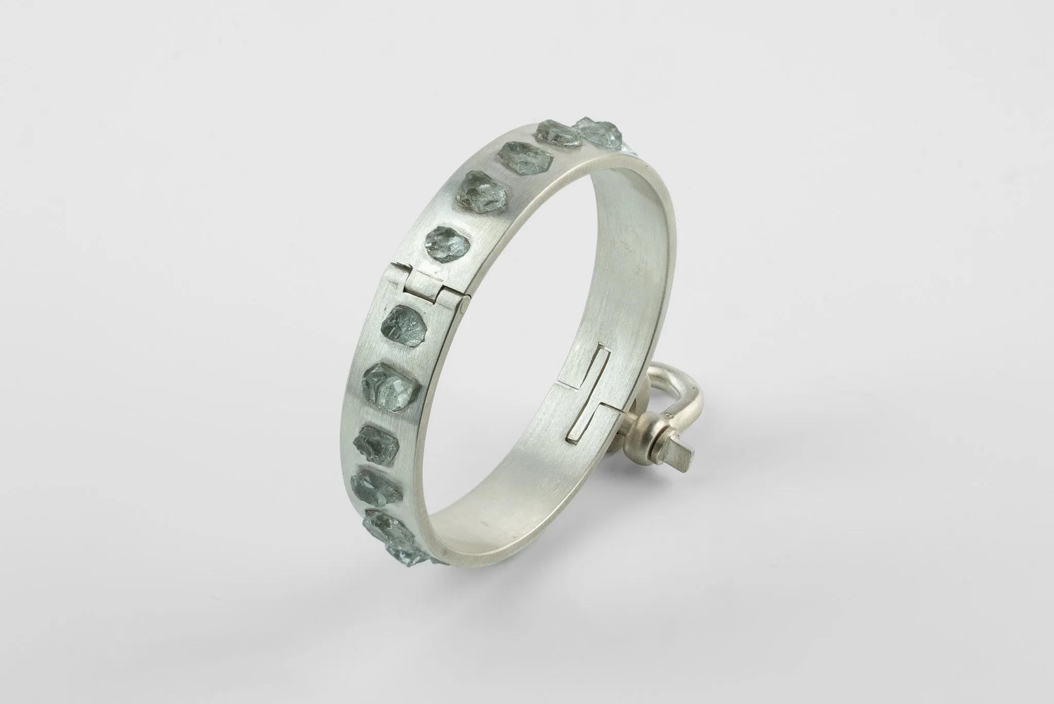Restraint Cuff (Charm Version, Embed, Aquamarine, 15mm, MA+AQU) sold by Parts of Four product image thumbnail 3