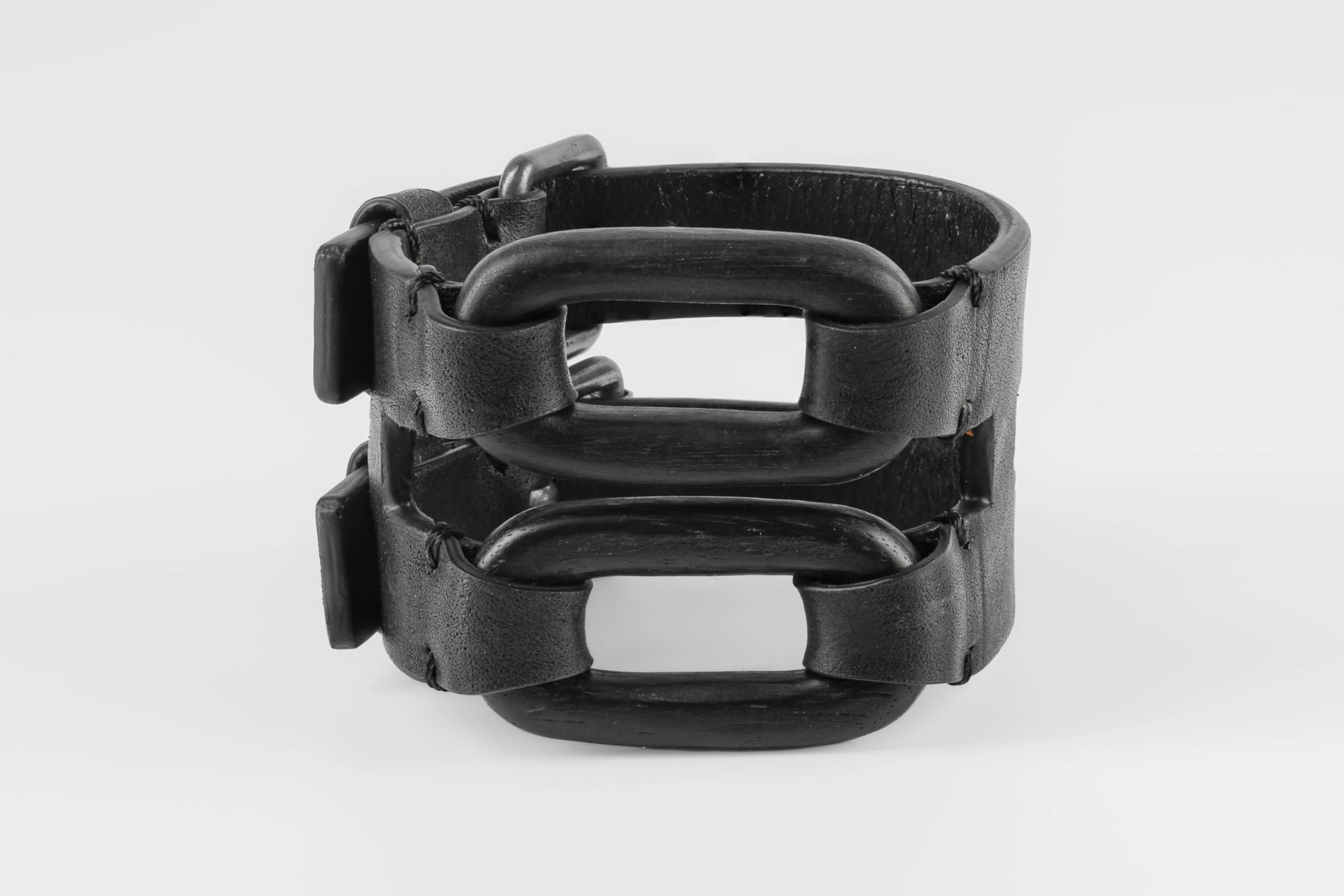Link Gauntlet (2 Link, KU+KAS+BLK) sold by Parts of Four product image thumbnail 3