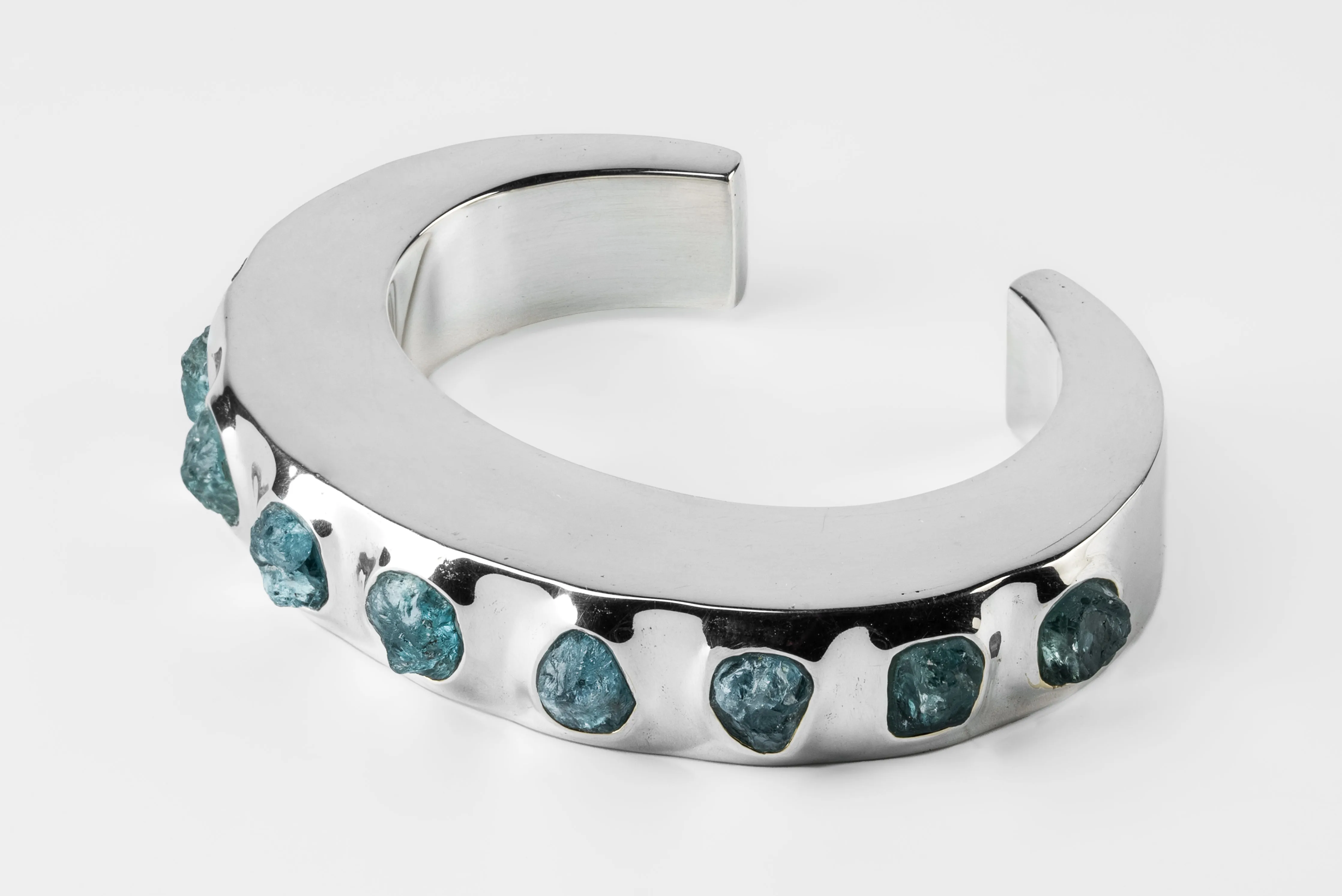 Crescent Bracelet (Terrestrial Surfaced, Neon Apatite, 15mm, YS+PA+NAPA) sold by Parts of Four