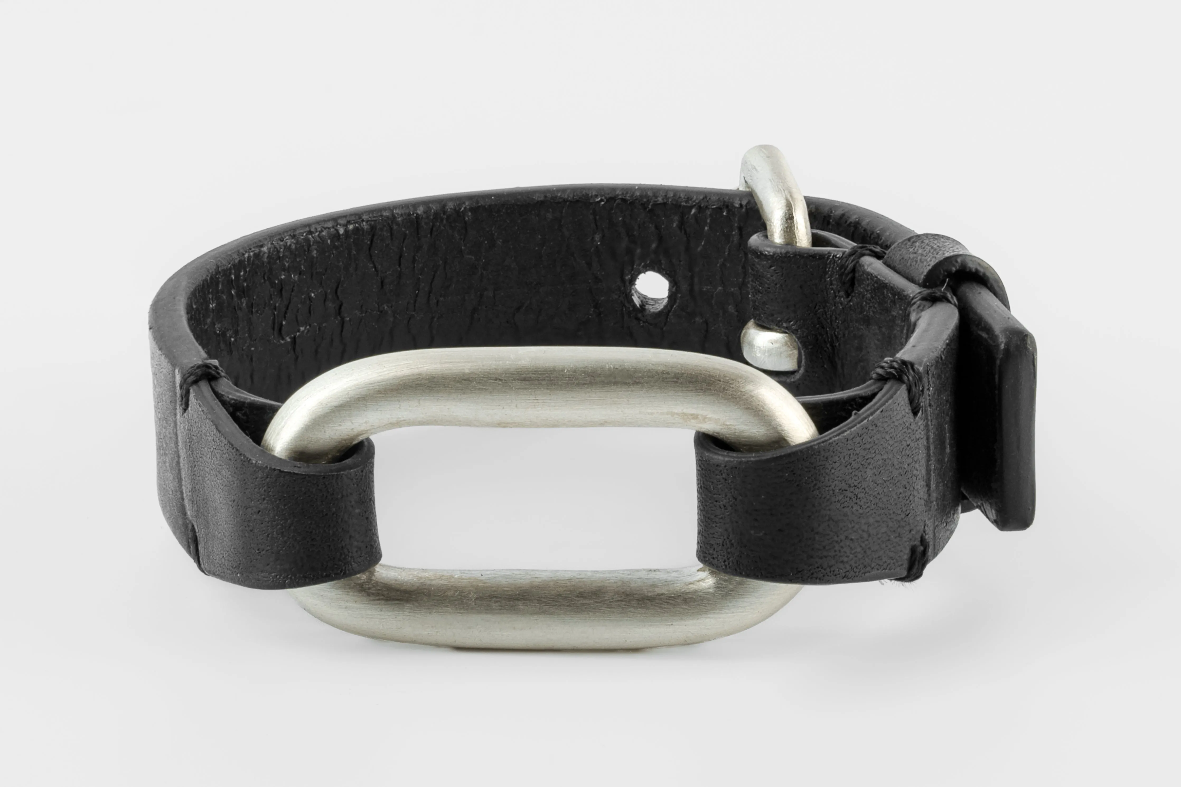 Link Gauntlet (1 Link, MA+BLK) sold by Parts of Four product image thumbnail 3