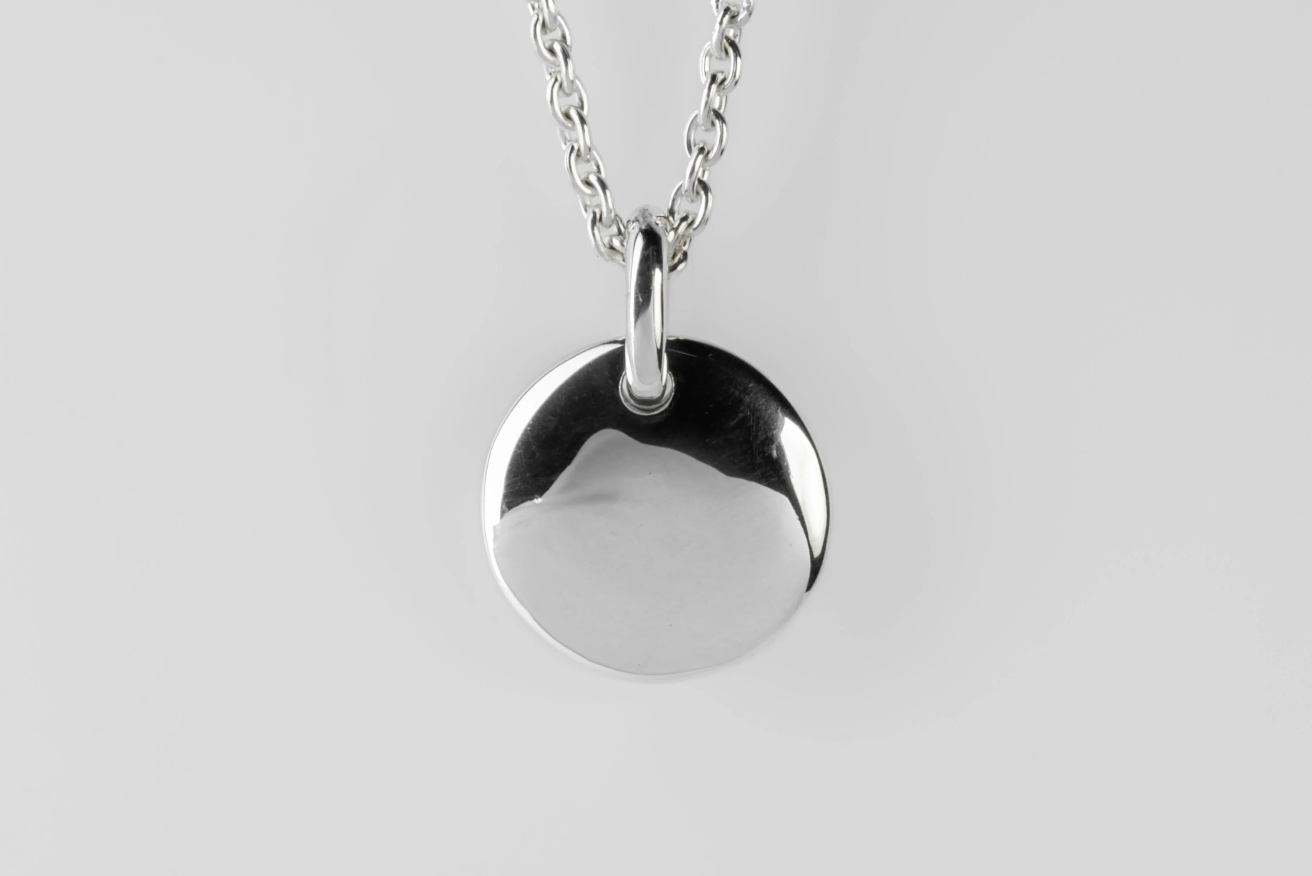 Disk Necklace (25mm, Fancy Setting, Black Hex Diamond, 0.5 CT, 50cm, PA+BLKDIA) sold by Parts of Four product image thumbnail 4