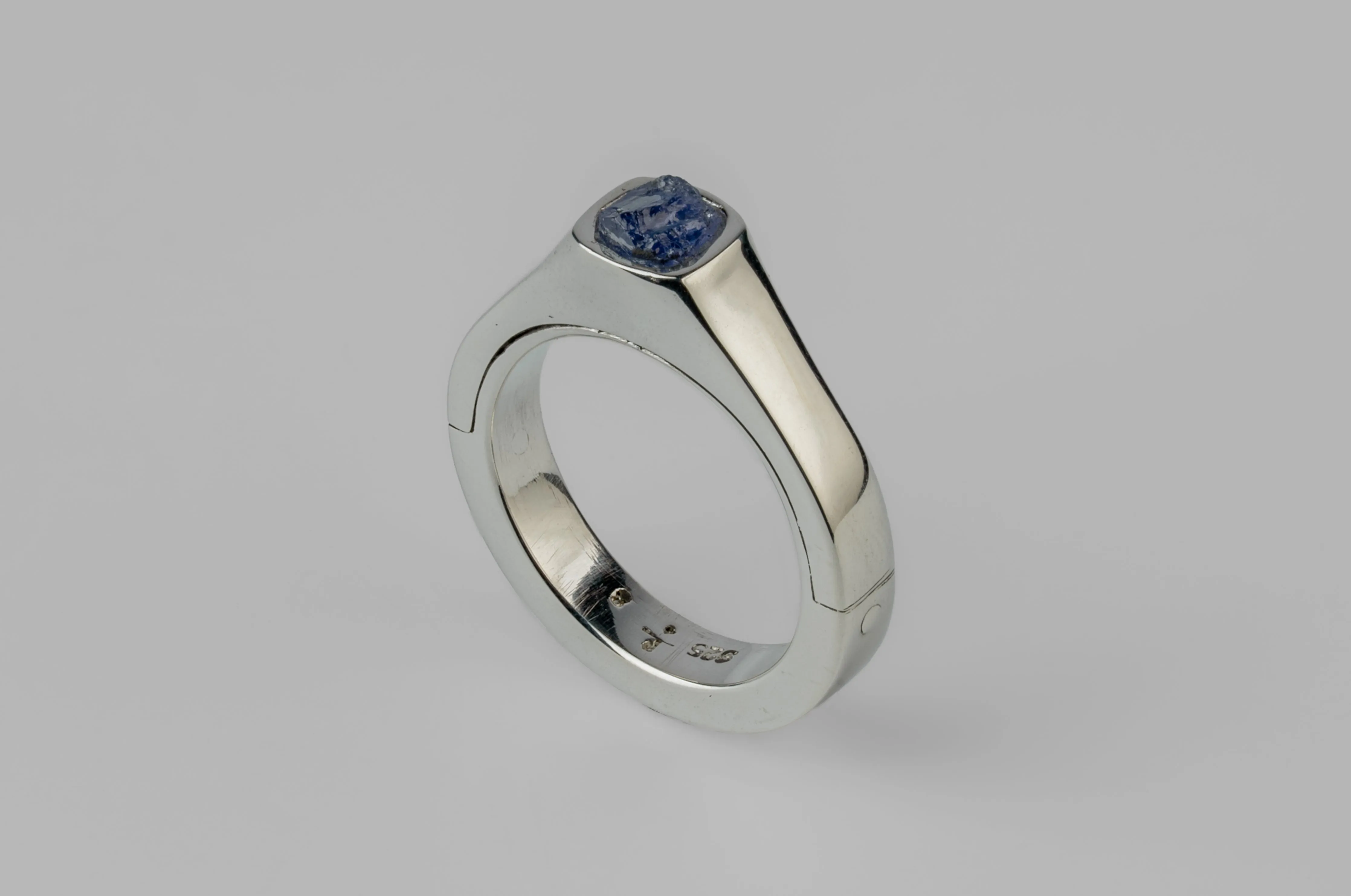 Sistema Ring (Terrestrial Surfaced, Expanded, 4mm, PA+TAN) sold by Parts of Four product image thumbnail 2