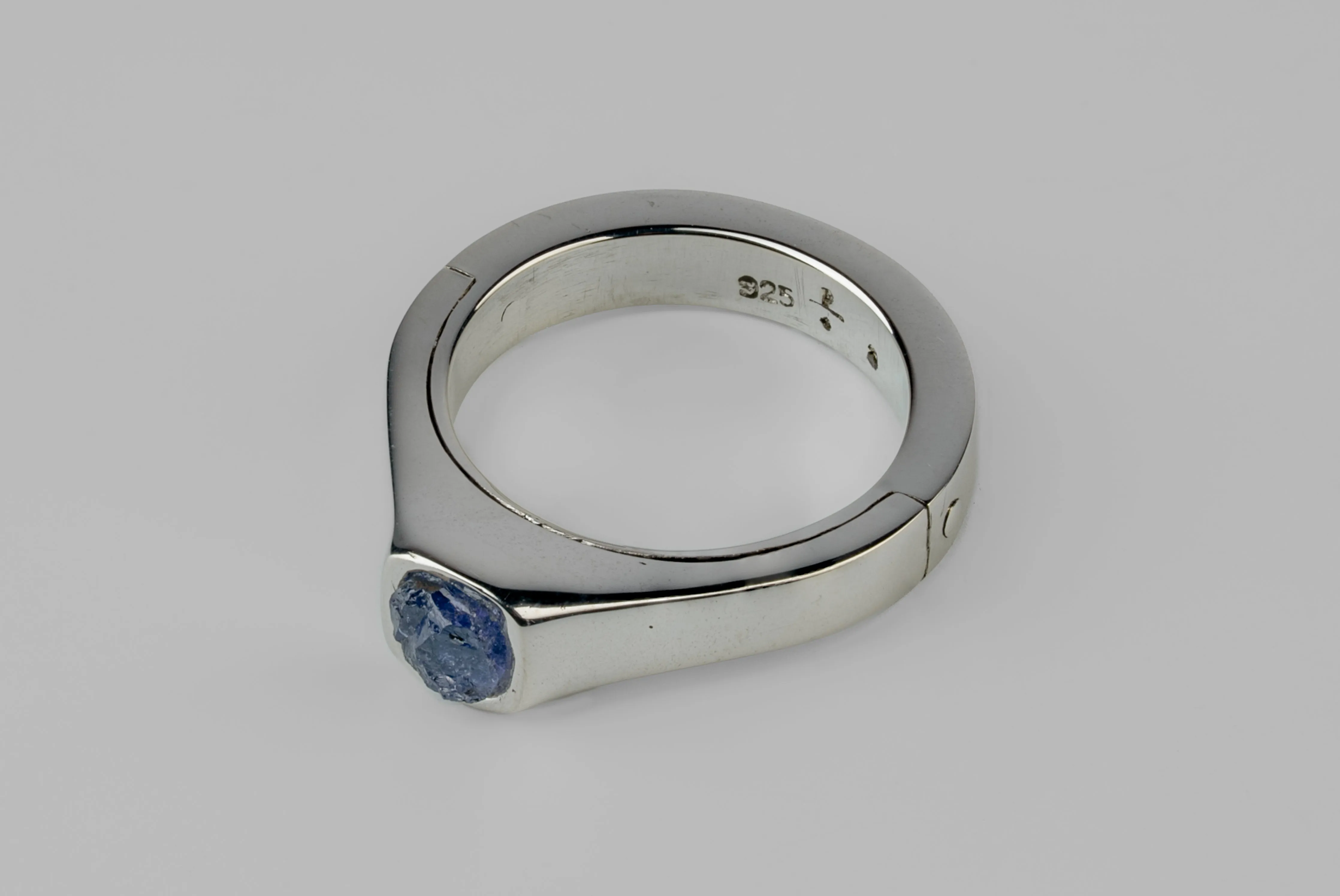 Sistema Ring (Terrestrial Surfaced, Expanded, 4mm, PA+TAN) sold by Parts of Four