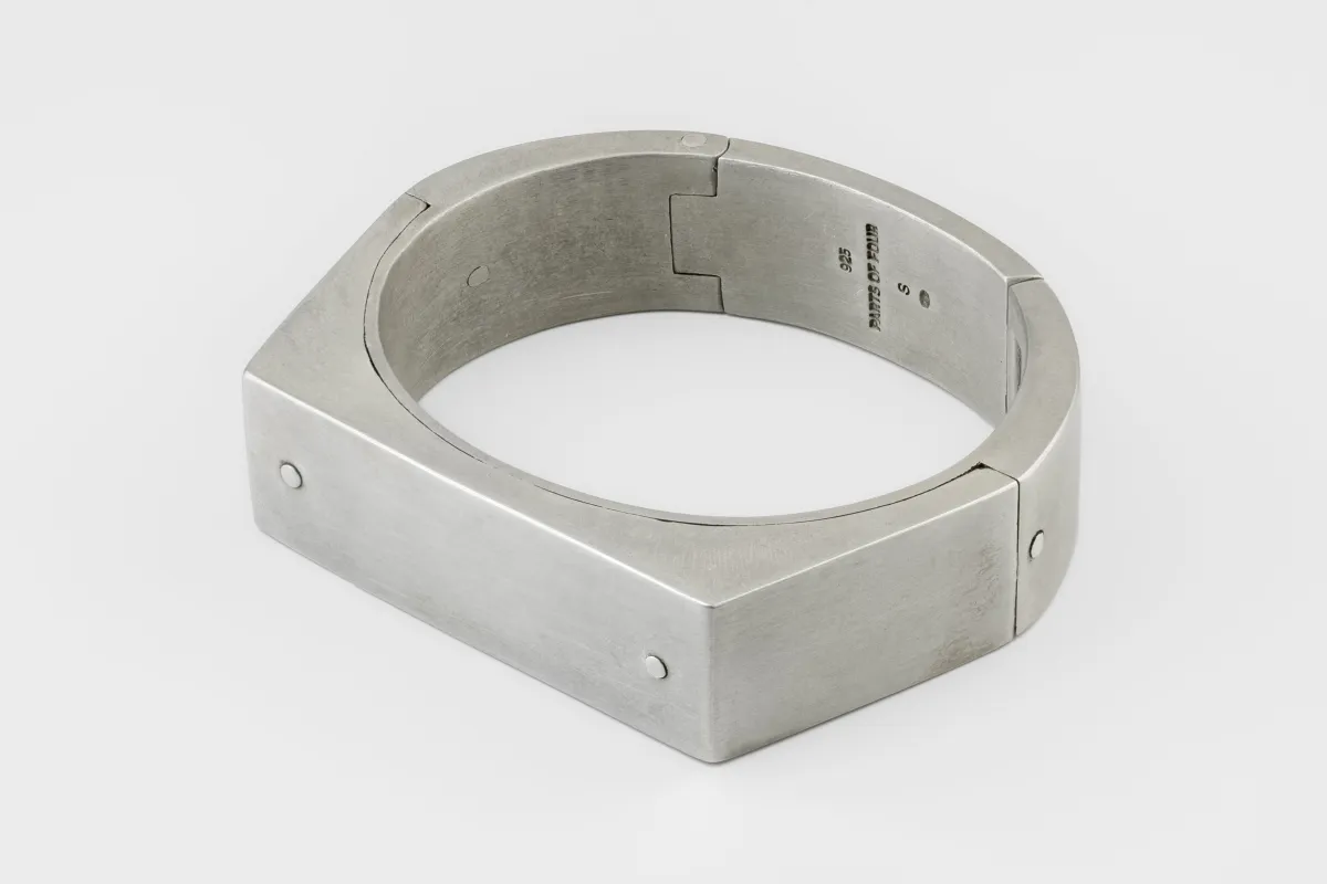 Sistema Bracelet v2 (Facet, 17mm, DA) sold by Parts of Four