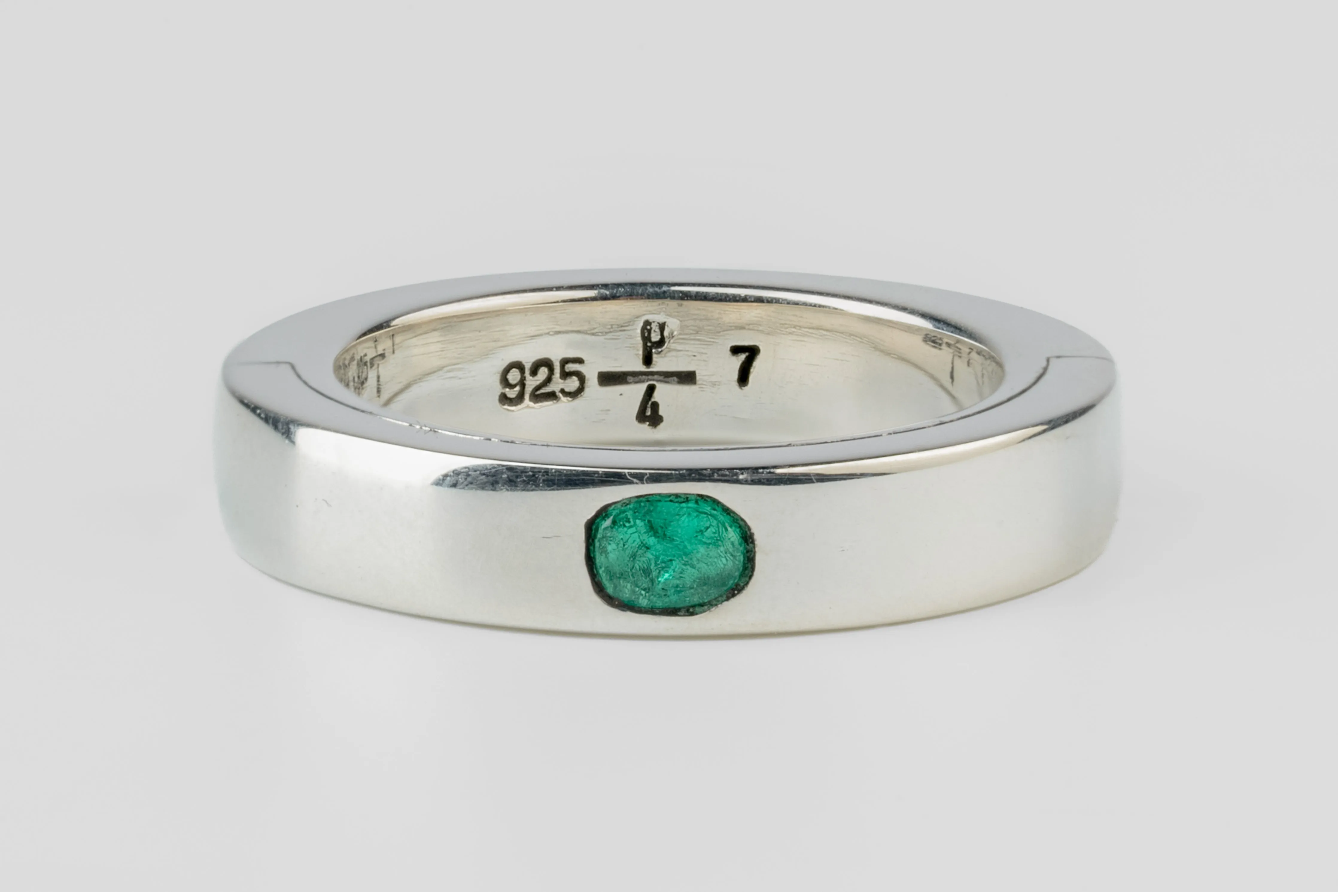 Sistema Ring (0.1 CT, Emerald, 4mm, PA+EMER) sold by Parts of Four product image thumbnail 3