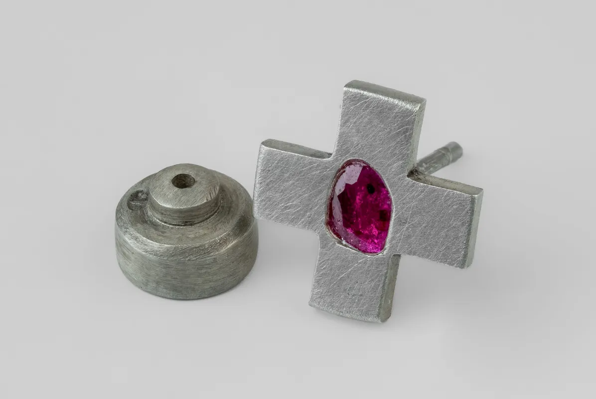 Plus Earring (0.2 CT, Ruby Slice, 12mm, DA+RUB) sold by Parts of Four
