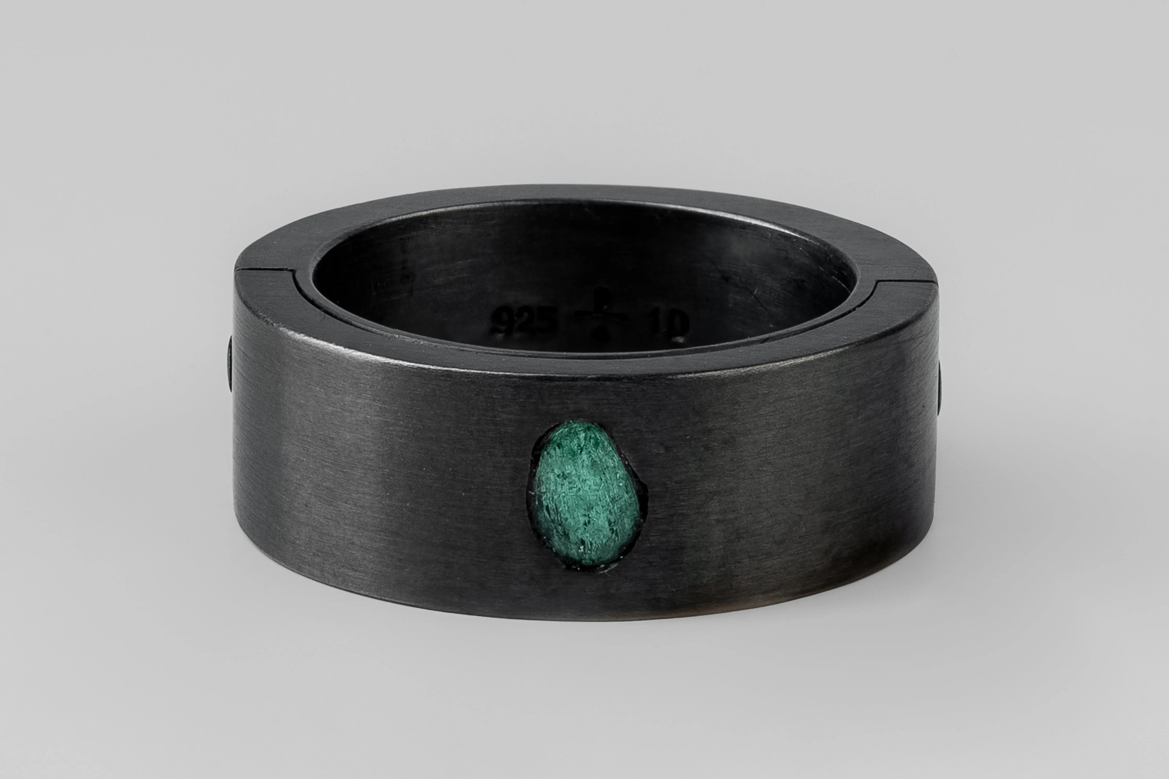 Sistema Ring (0.2 CT, Emerald, 9mm, KA+EMER) sold by Parts of Four product image thumbnail 3
