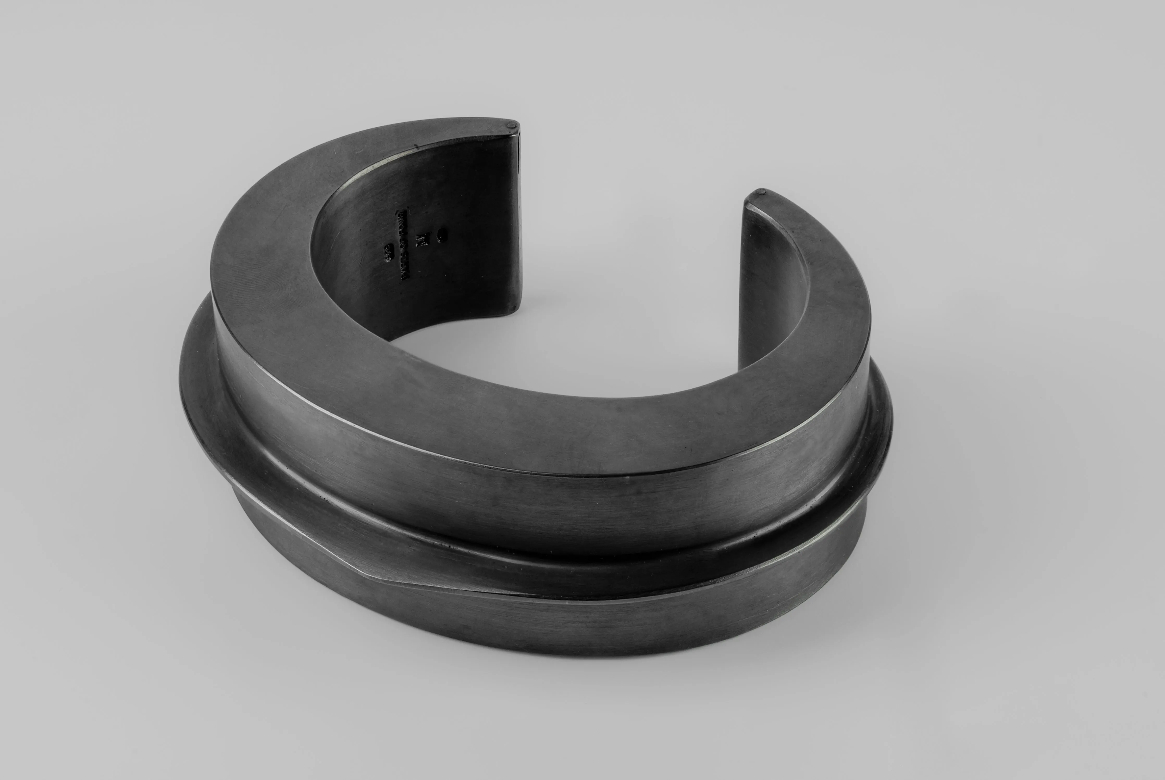 Crescent Folded Bracelet (Distortion Blade, 1 fold, 30mm, KA) sold by Parts of Four