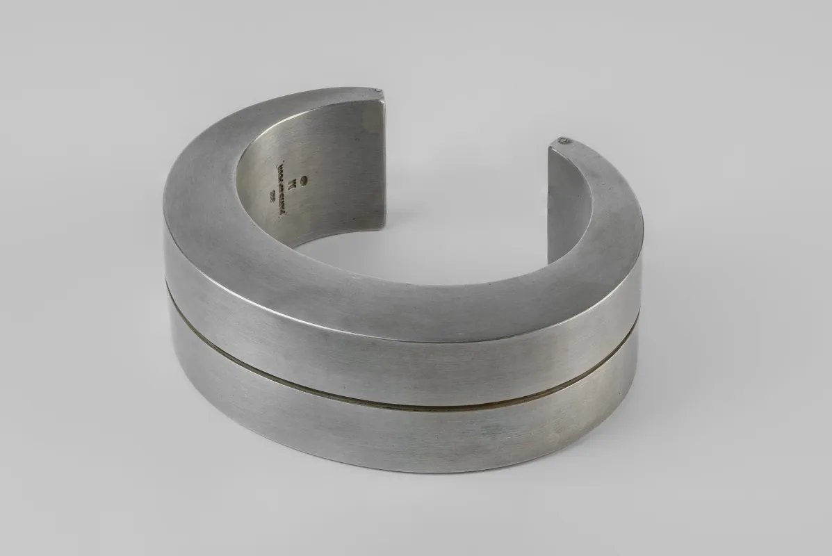 Crescent Crevice Bracelet v2 (30mm, DA) sold by Parts of Four