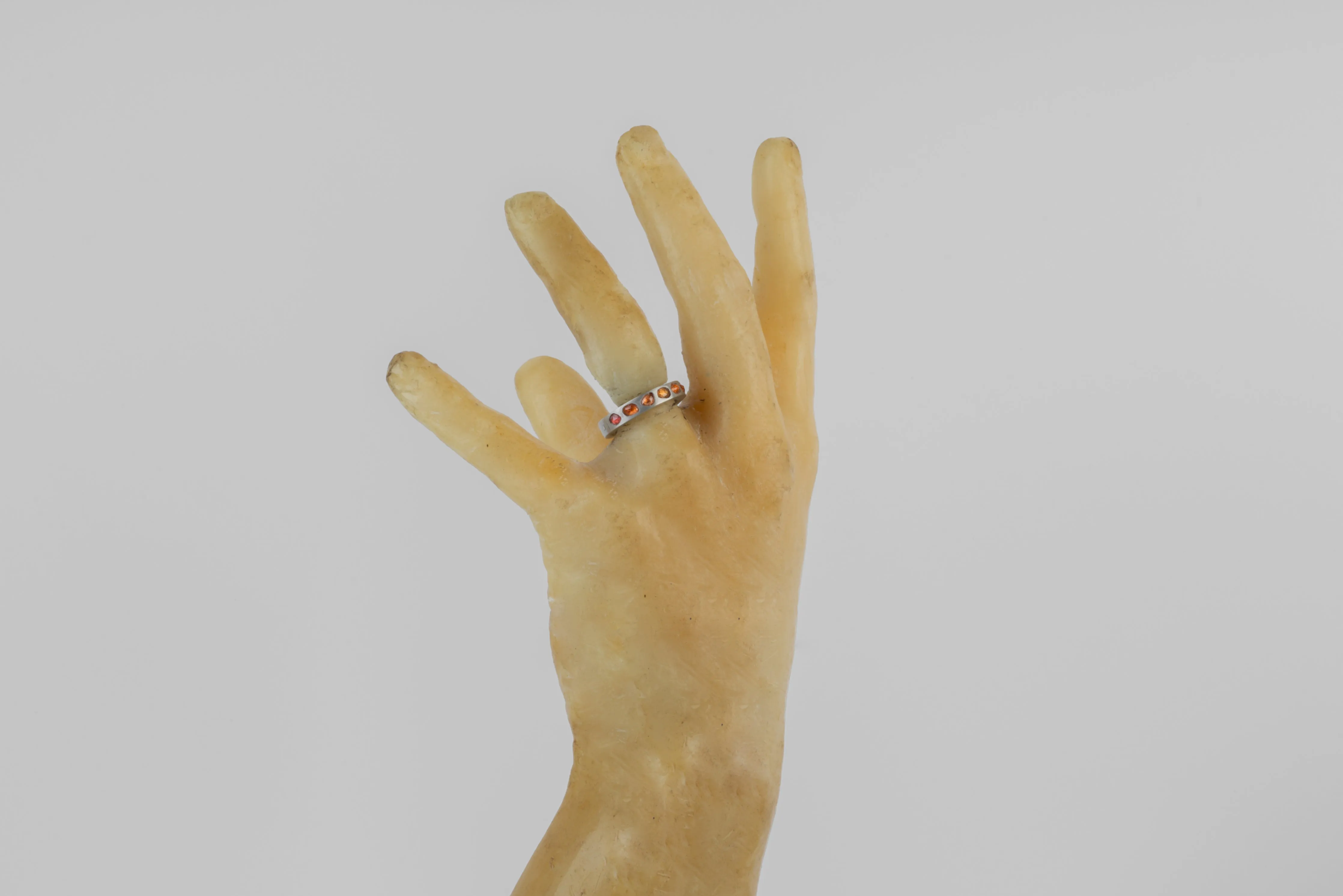 Sistema Ring (Mega Pavé, Orange Sapphire Faceted Slab, 4mm, DA+OSAF) sold by Parts of Four product image thumbnail 4