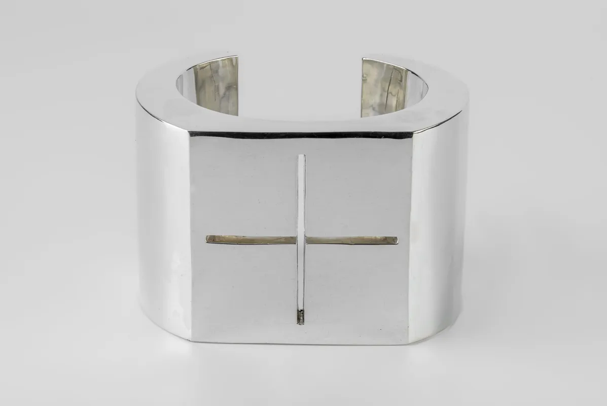 Crescent Plane Bracelet (Ando Plus Breakthough, 60mm, PA) sold by Parts of Four