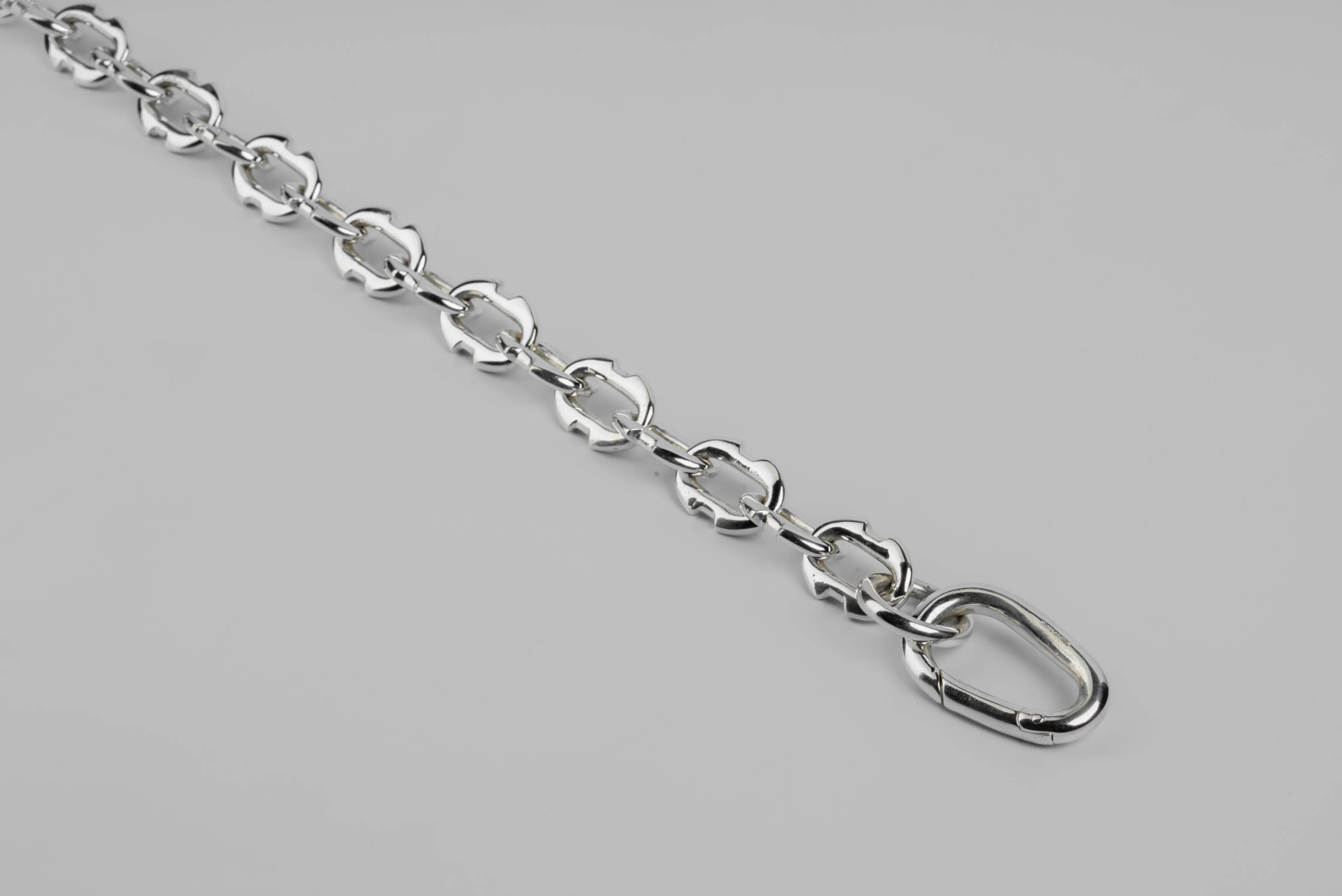 Totem Chain (Model 2, YS) sold by Parts of Four product image thumbnail 3