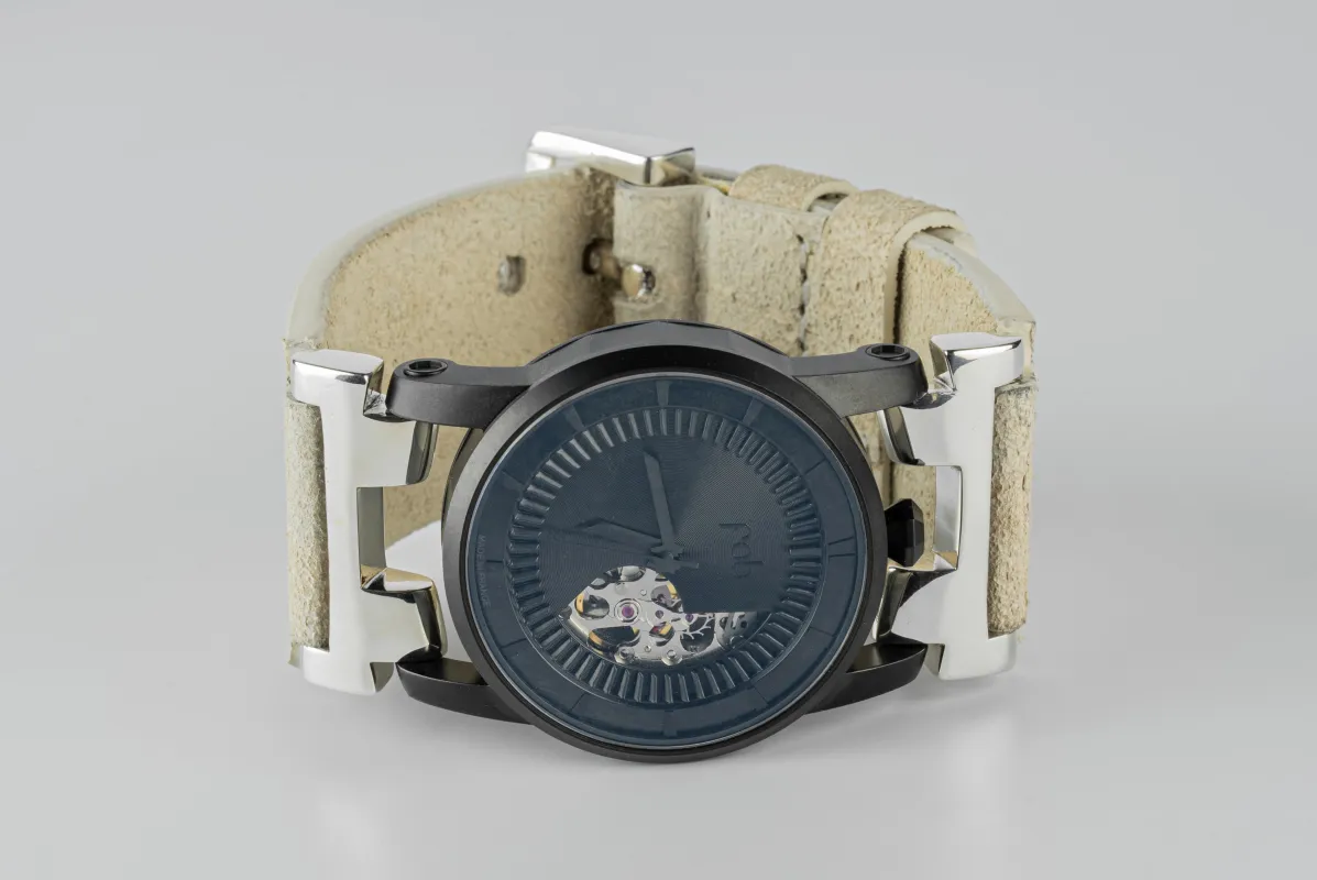P4—FOB Watch #5866 (Straight Strap [Buckle], Phantom, PA-FLE) sold by Parts of Four