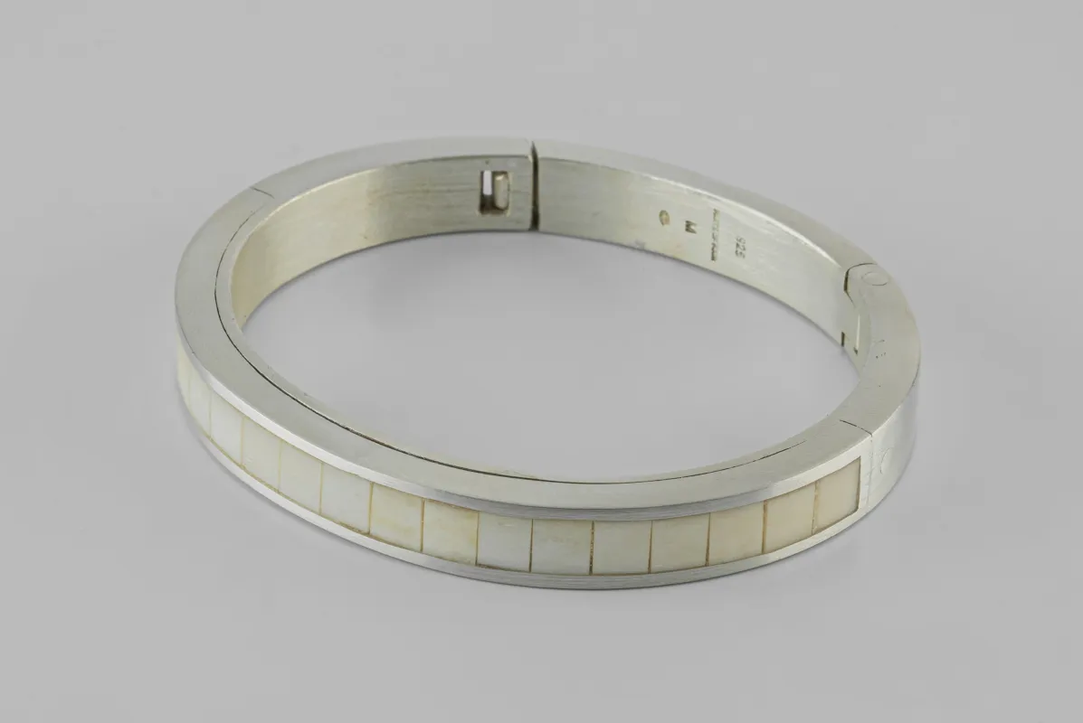 Sistema Bracelet v2 (Hold, 9mm, MA+MB) sold by Parts of Four