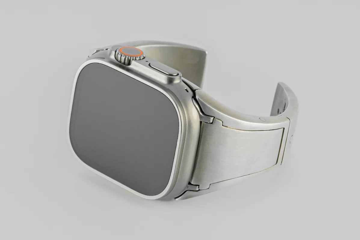 Apple Watch Bracelet (Model 4, Ultra, Sistema v1, 17mm, DA) sold by Parts of Four