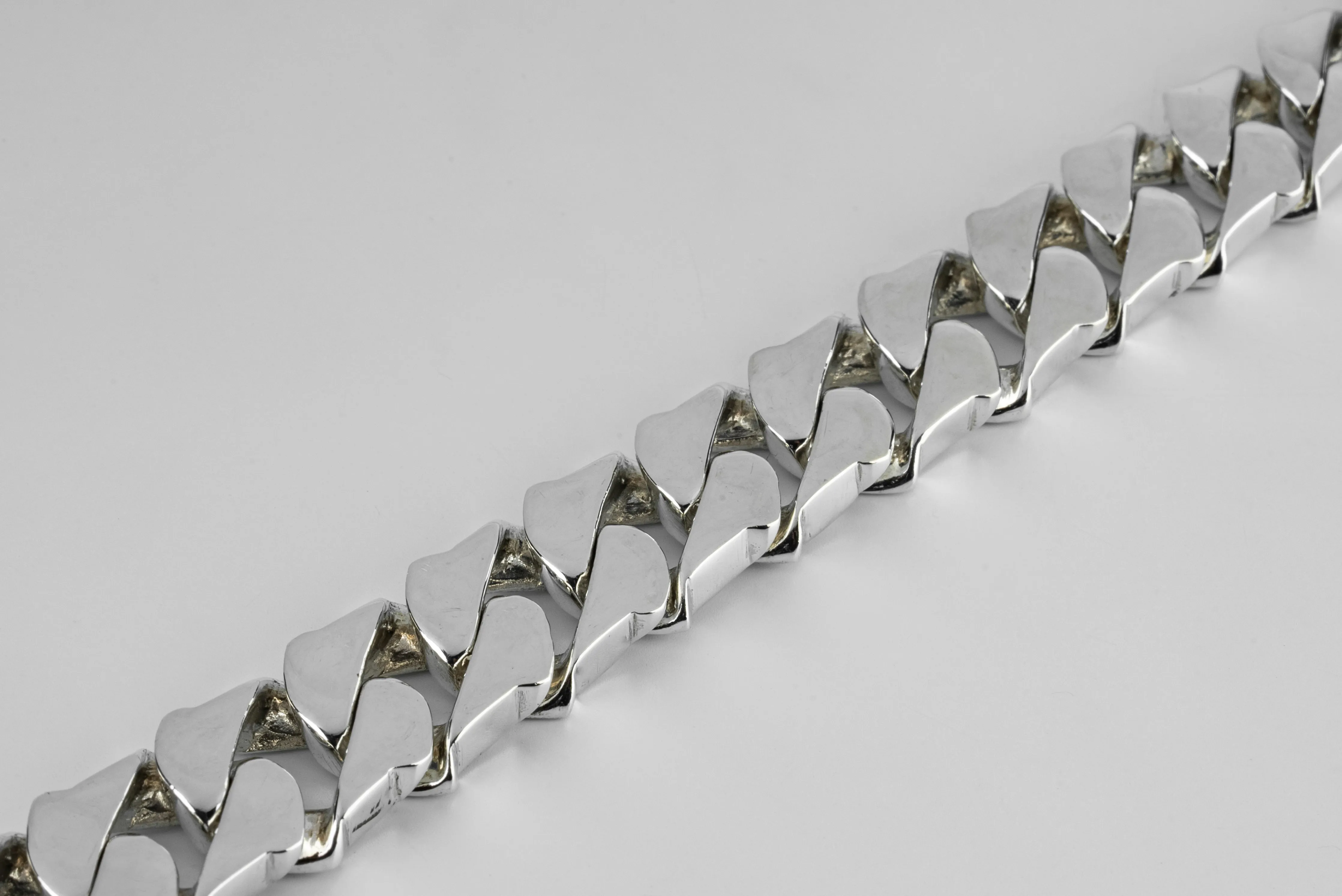 P4 Cuban Chain (55cm, PA) sold by Parts of Four product image thumbnail 3