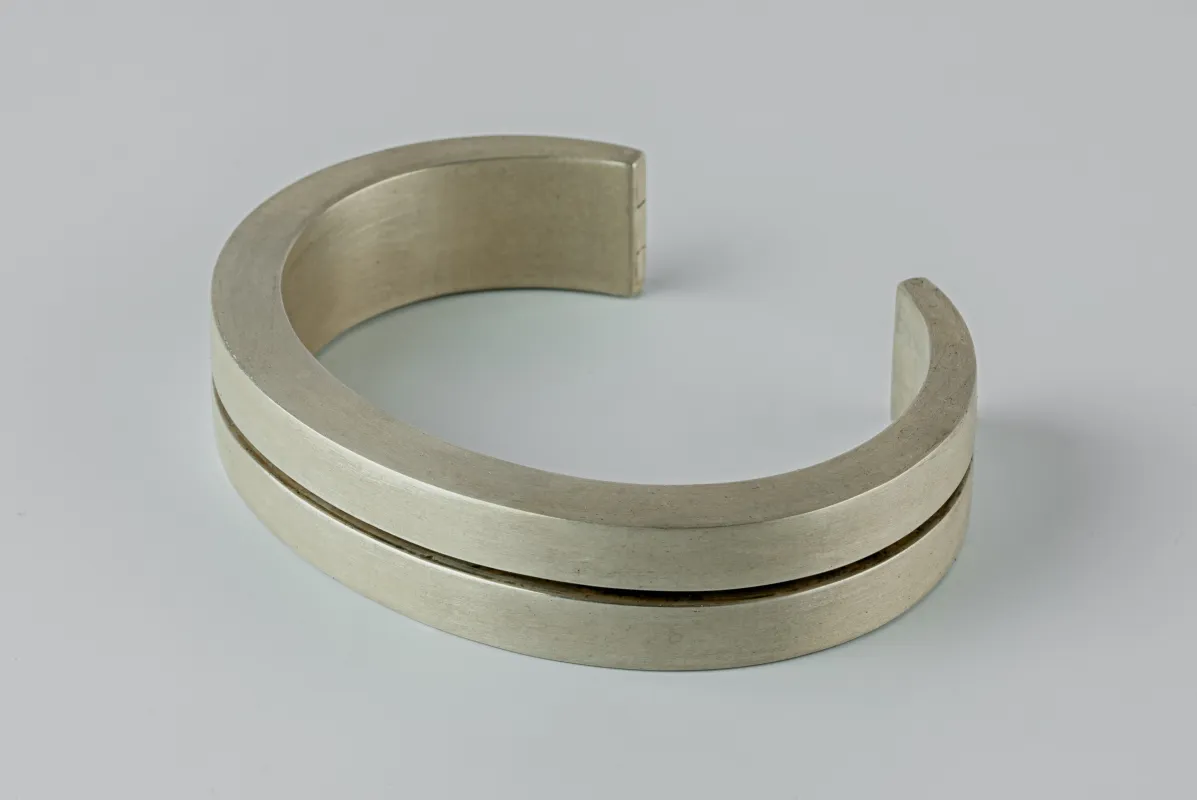 Reduced Crescent Crevice Bracelet v2 (15mm, DA) sold by Parts of Four