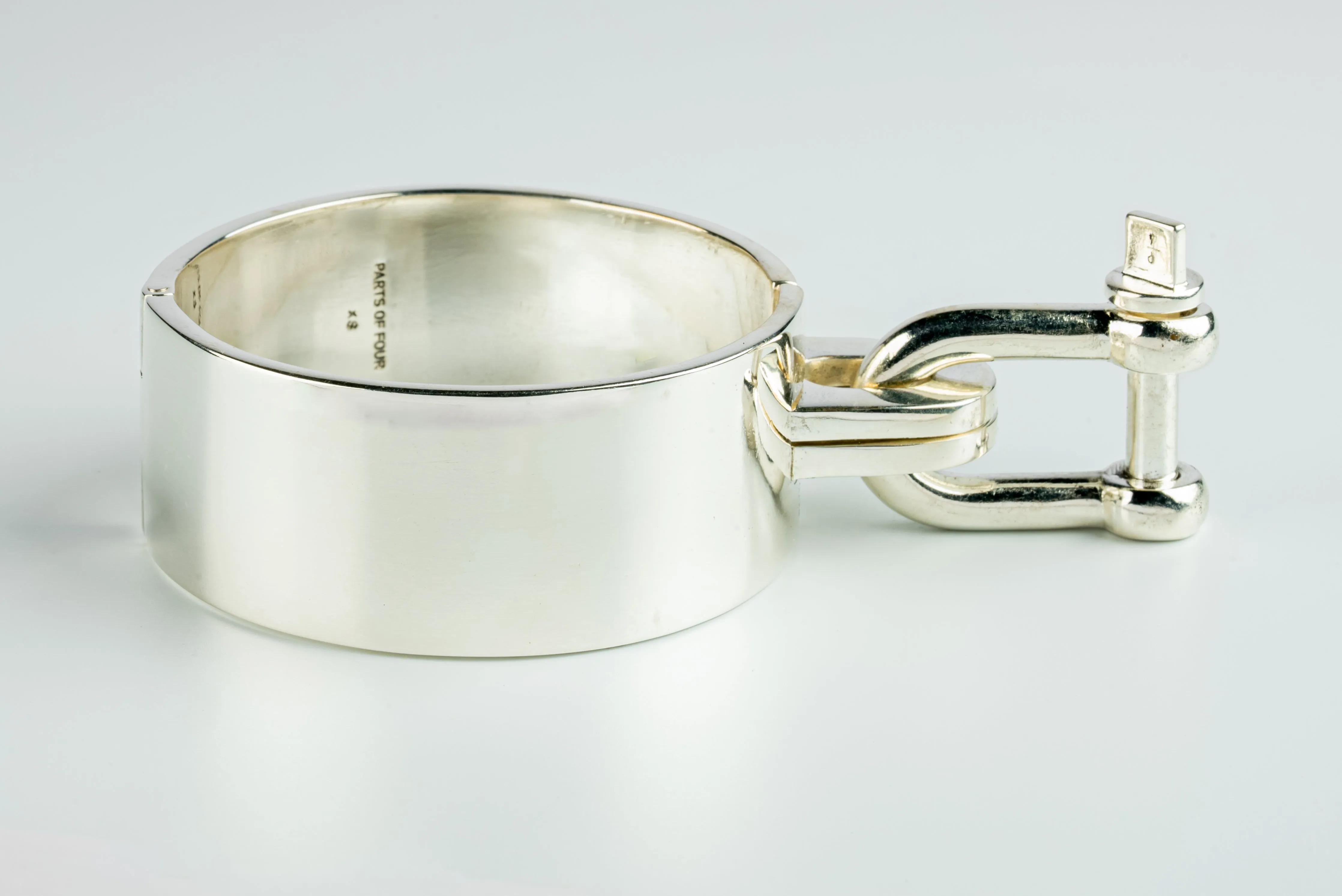 Restraint Cuff (Charm Version, 25mm, YS) sold by Parts of Four product image thumbnail 2