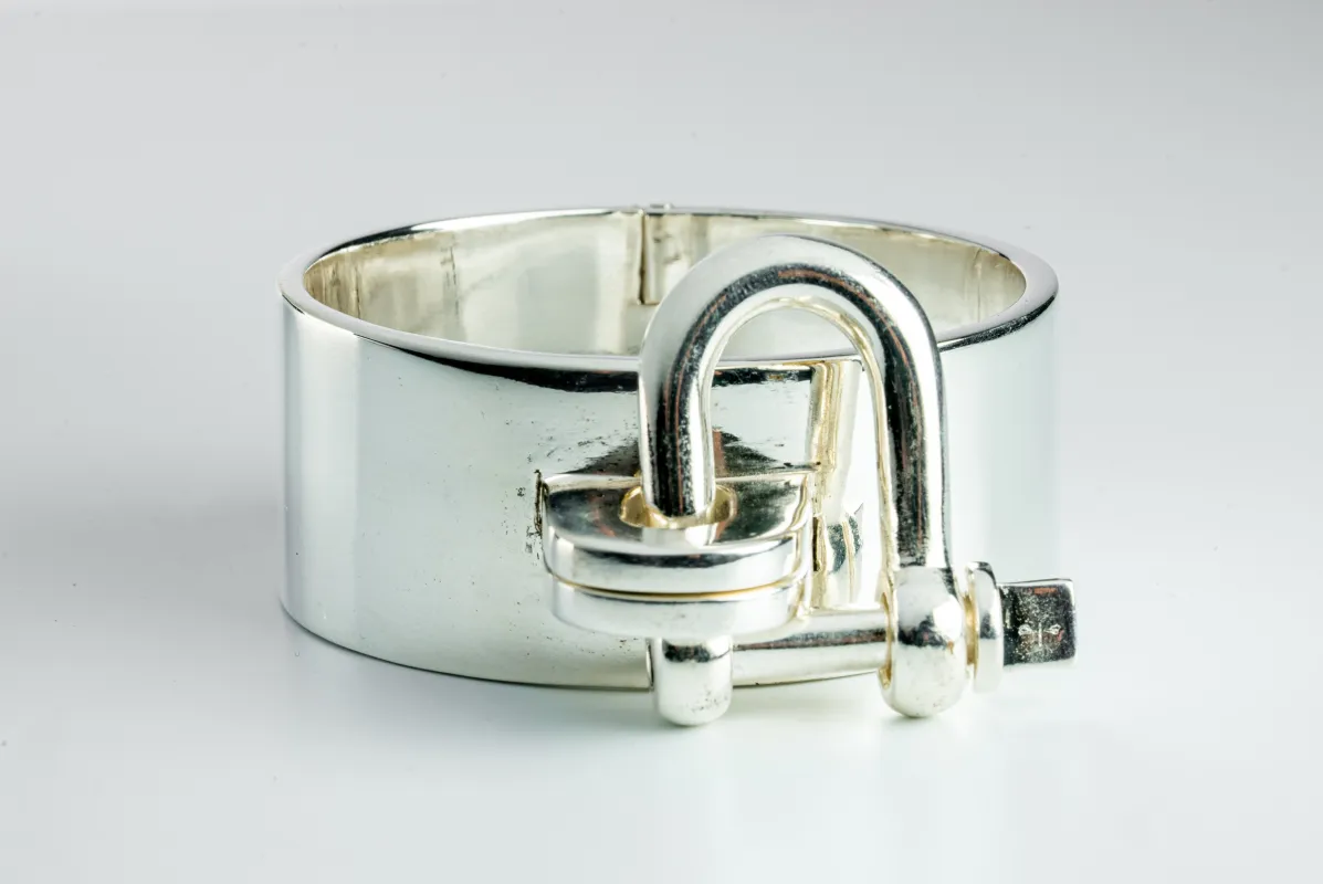 Restraint Cuff (Charm Version, 25mm, YS) sold by Parts of Four