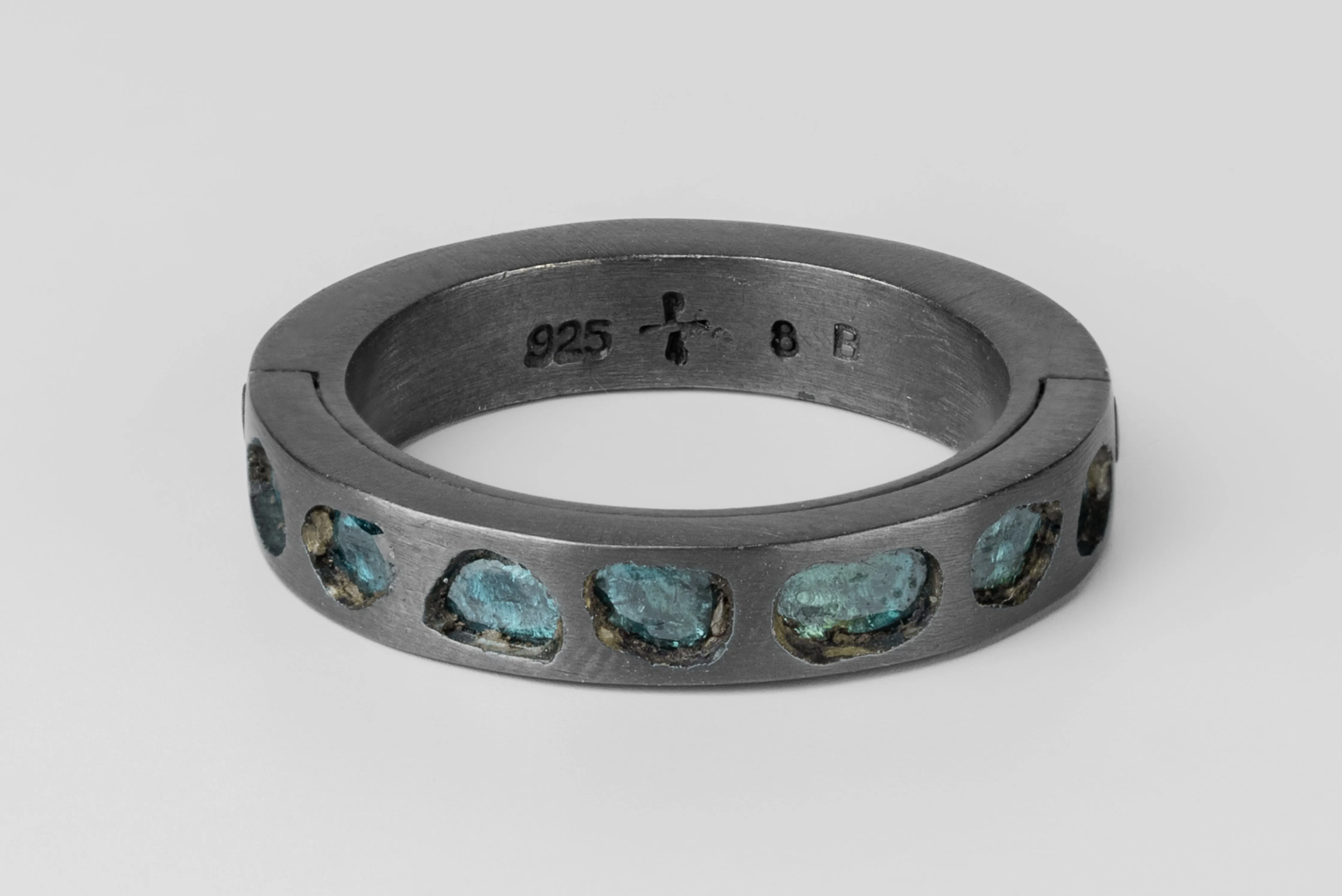 Sistema Ring (Mega Pavé, Blue Diamond Slabs, 4mm, KA+BDIA) sold by Parts of Four