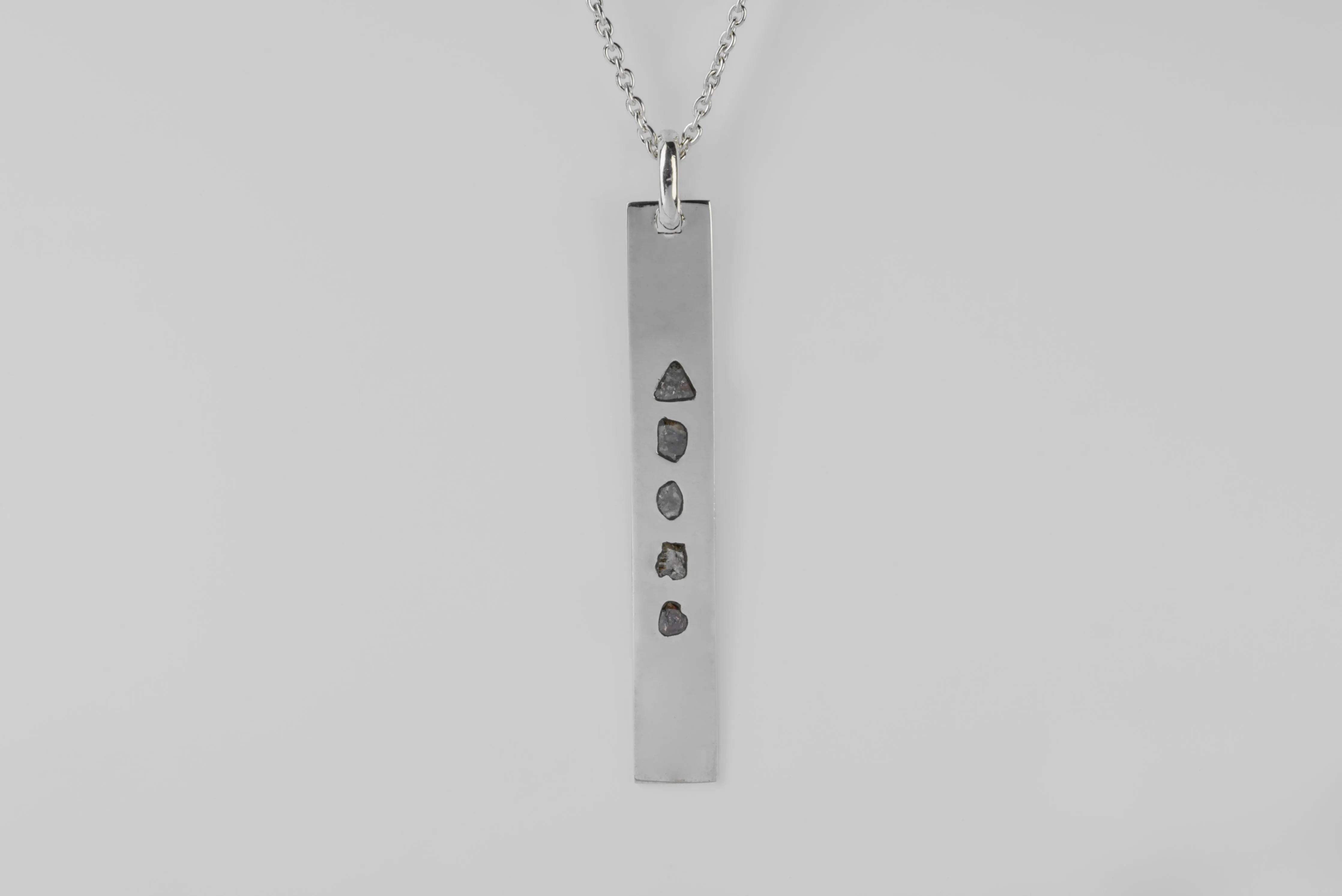 Plate Necklace (1.8 CT, 5 Diamond Slabs, PA+DIA) sold by Parts of Four product image thumbnail 3