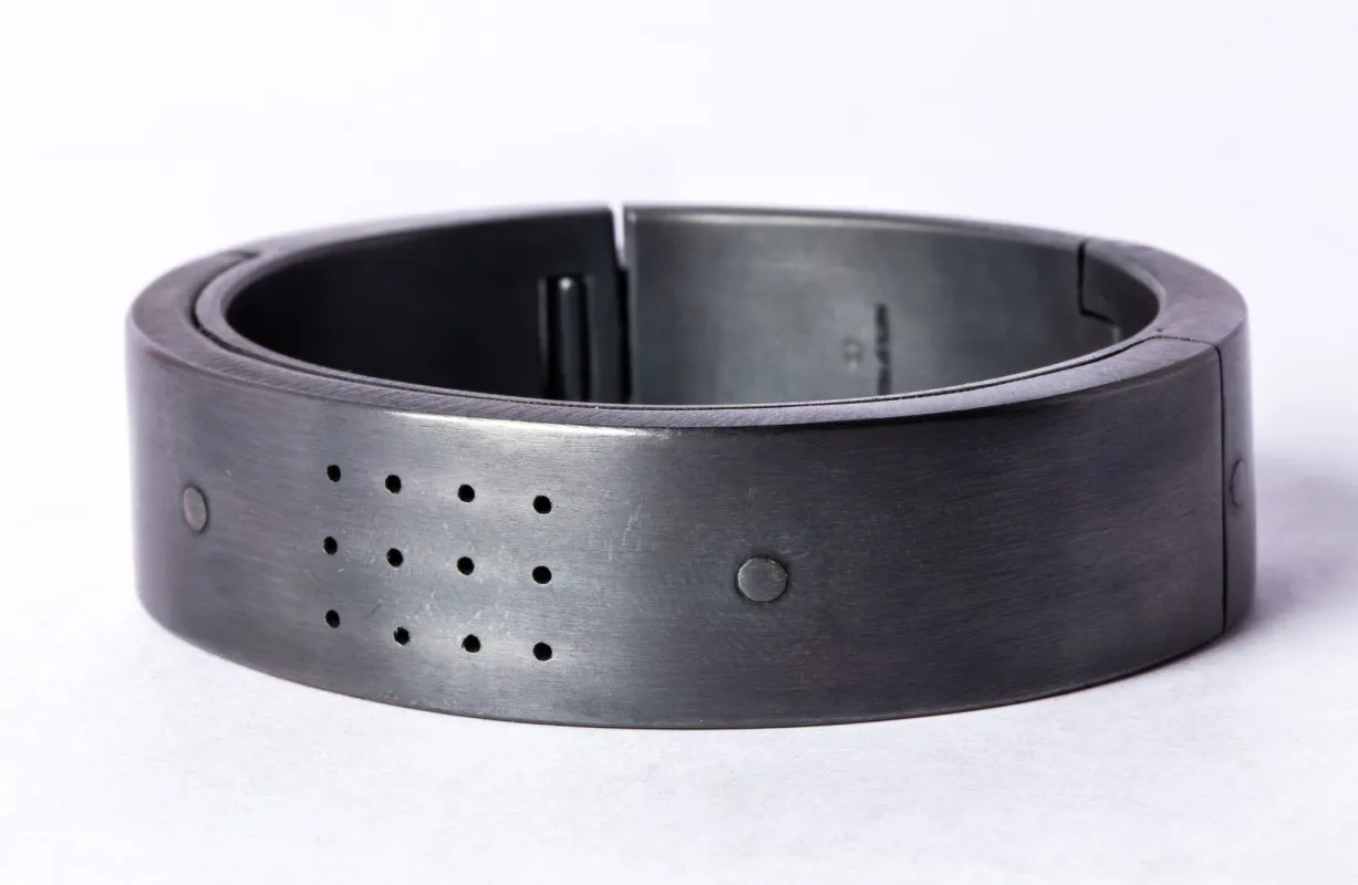 Sistema Bracelet v2 (12-Hole, 17mm, KA) sold by Parts of Four